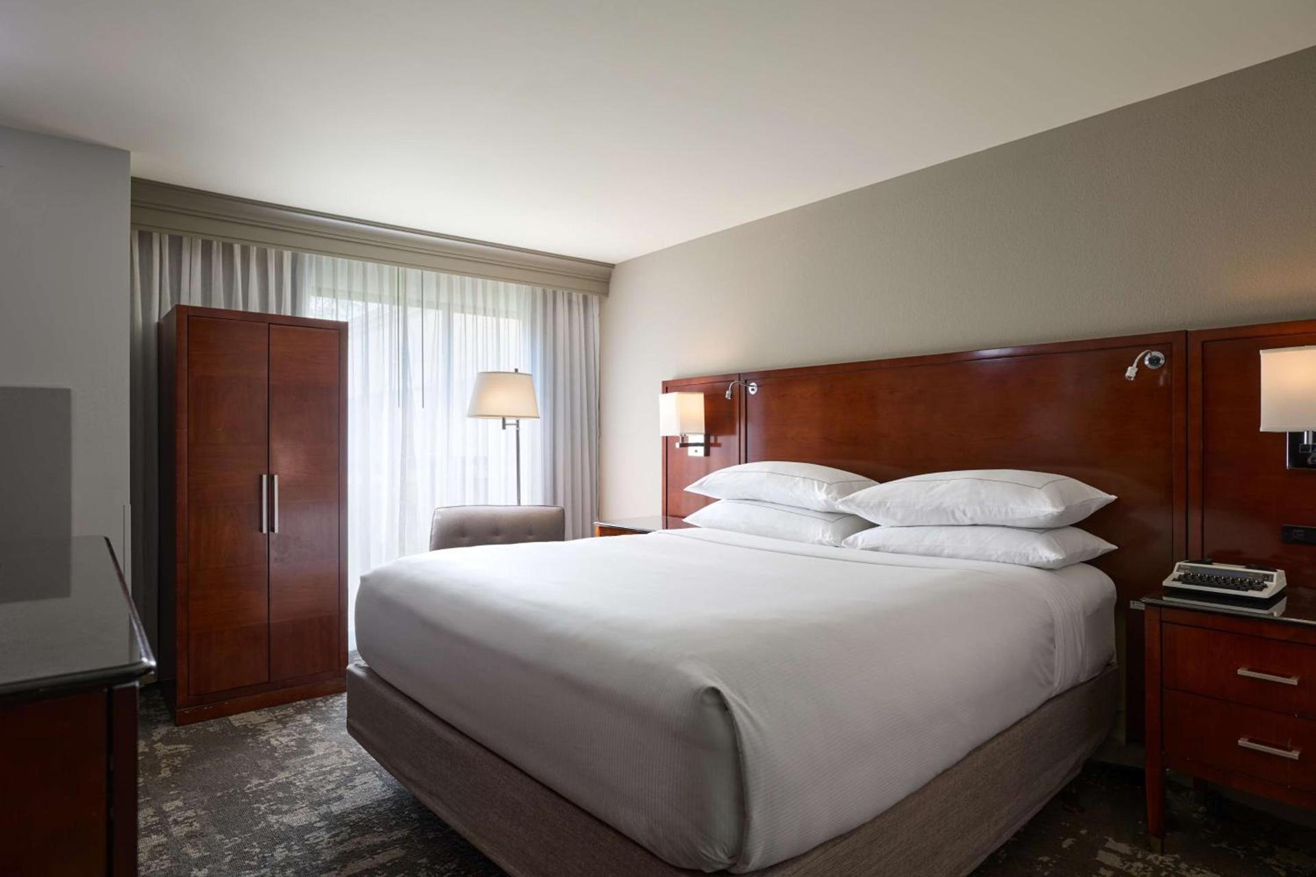 DoubleTree by Hilton Minneapolis Airport, MN photo 24