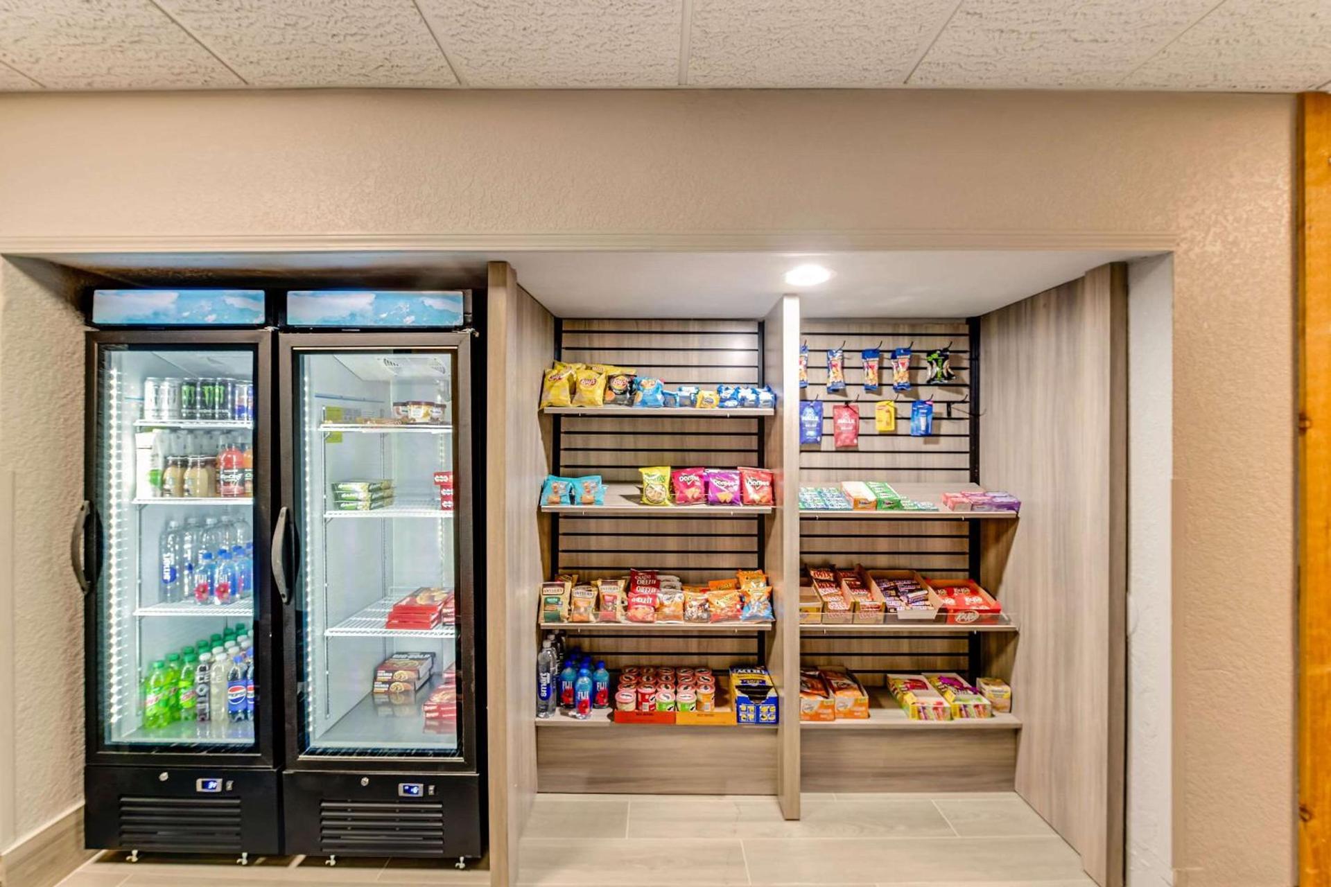 Comfort Inn & Suites Weston - Wausau photo 39