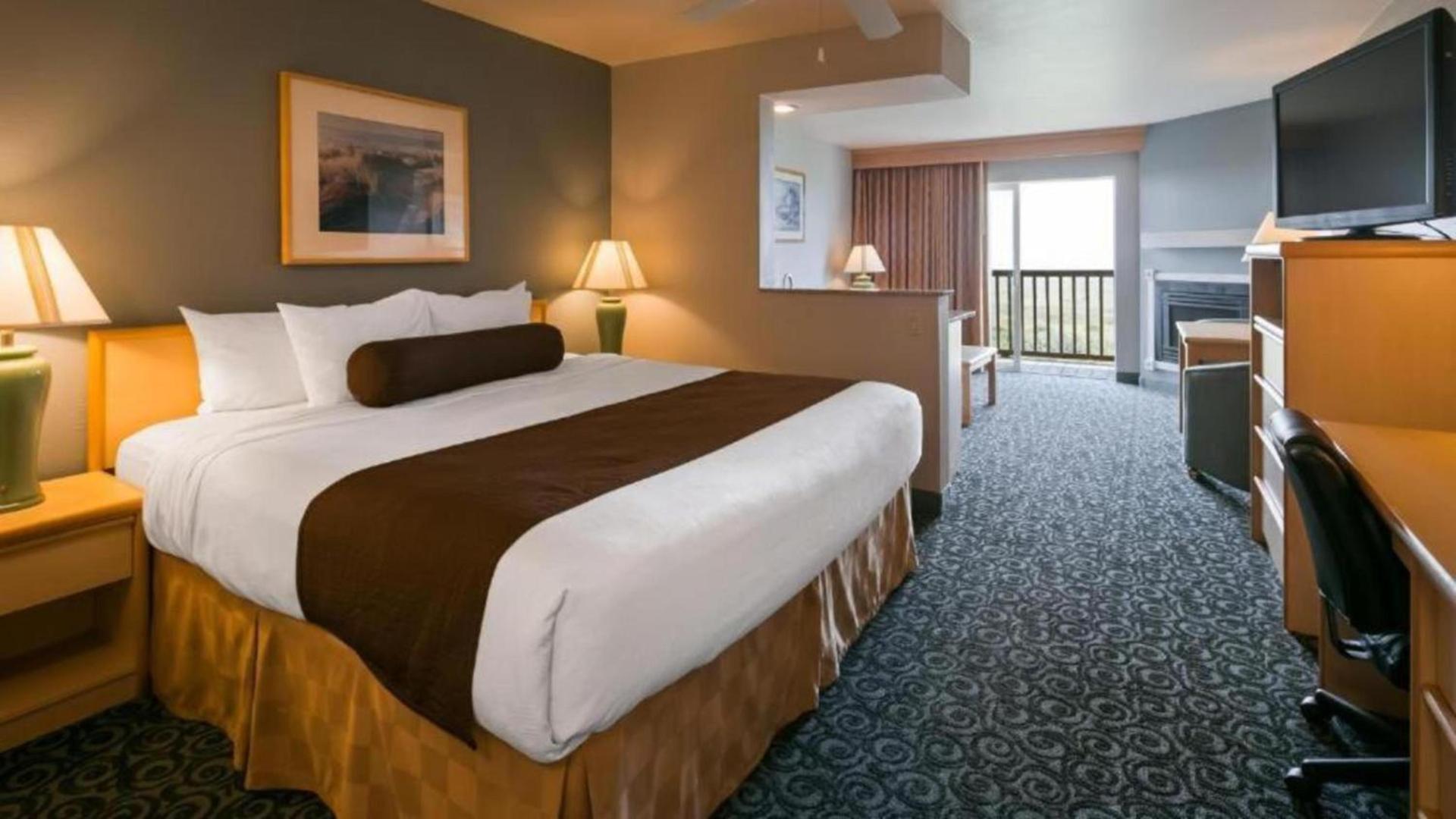 Lighthouse Suites Inn photo 34