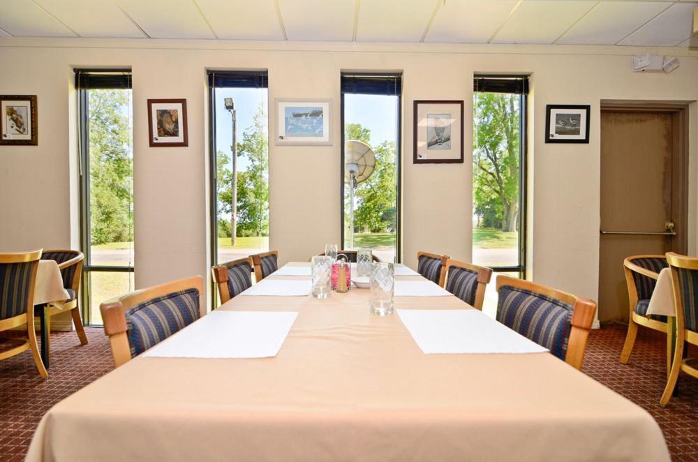 Best Western Crossroads Inn photo 12