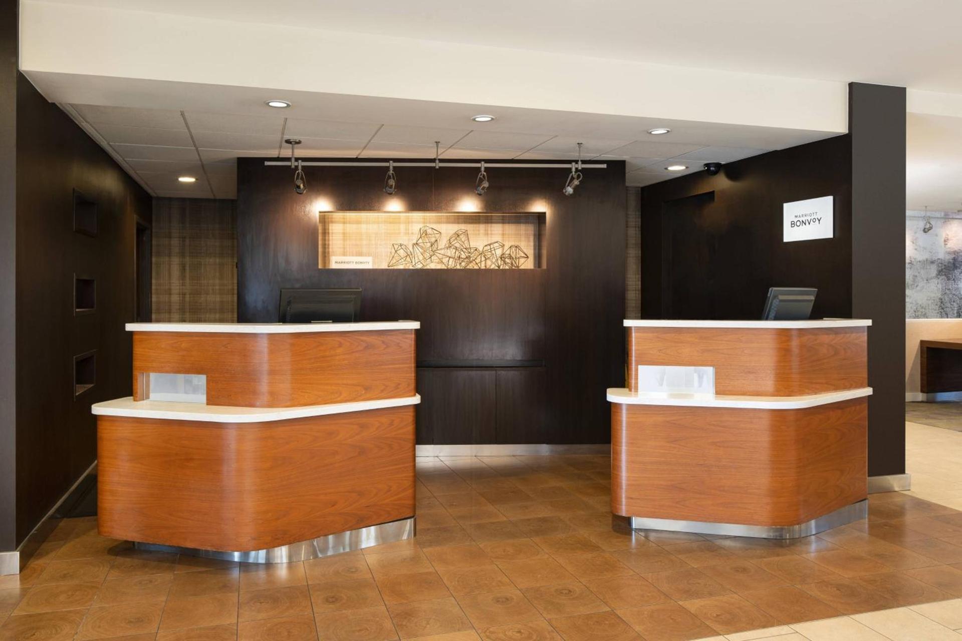 Courtyard by Marriott Fresno photo 6