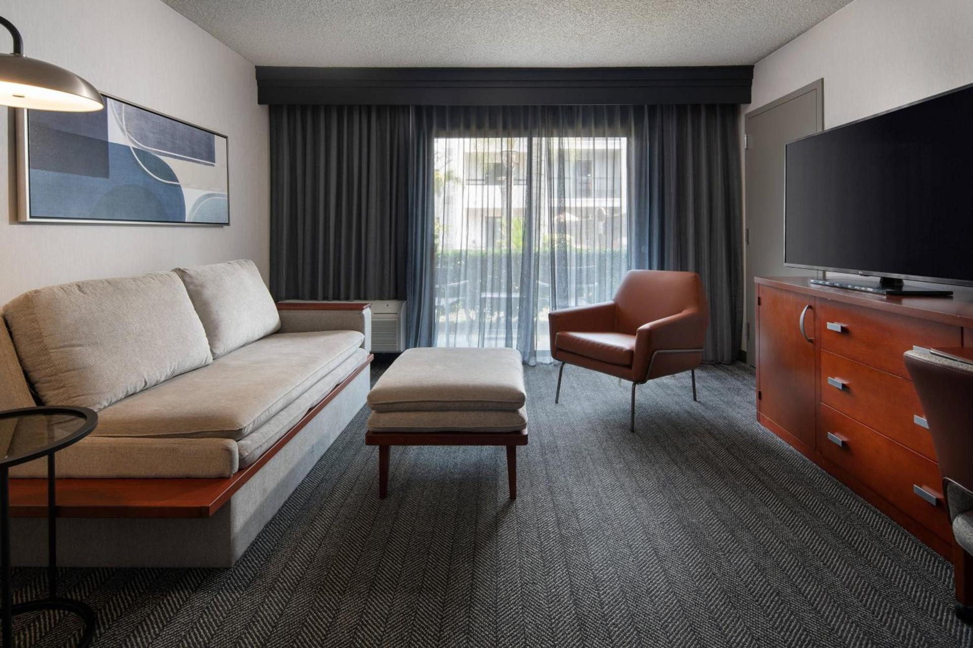 Courtyard by Marriott Fresno photo 19