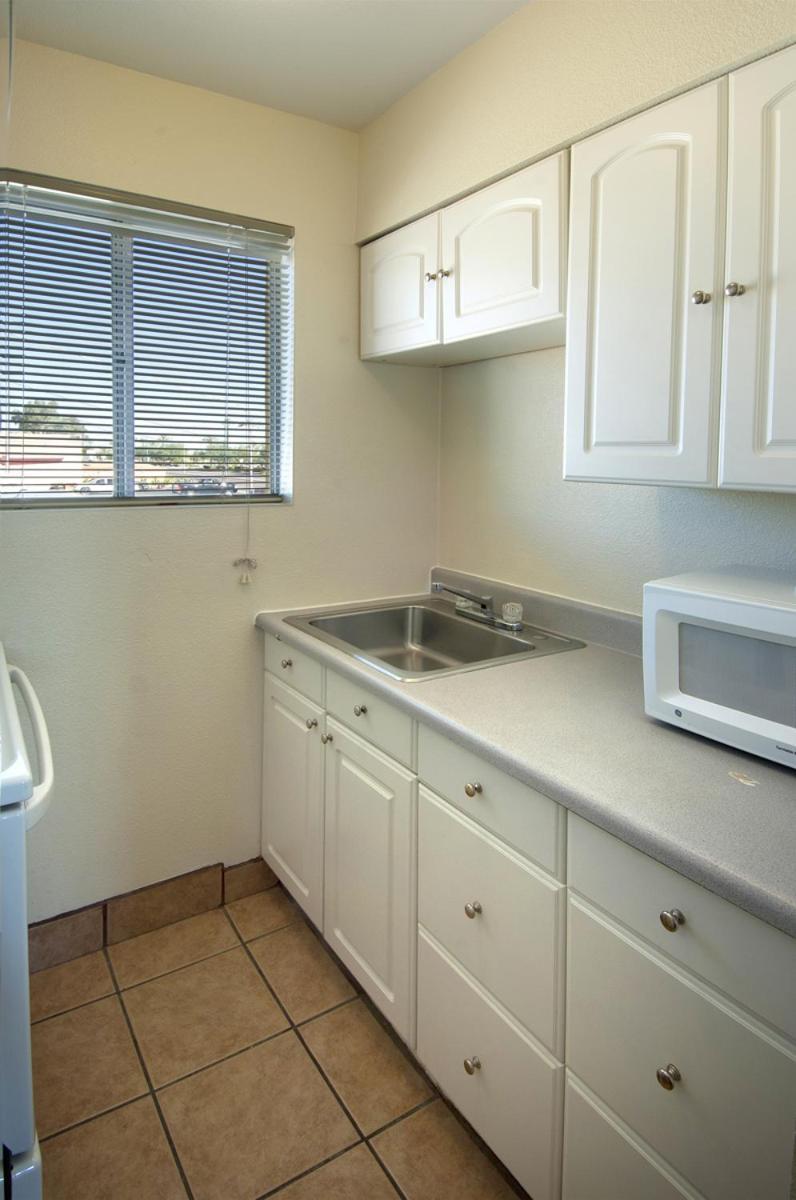 American Executive Inn Mesa photo 13
