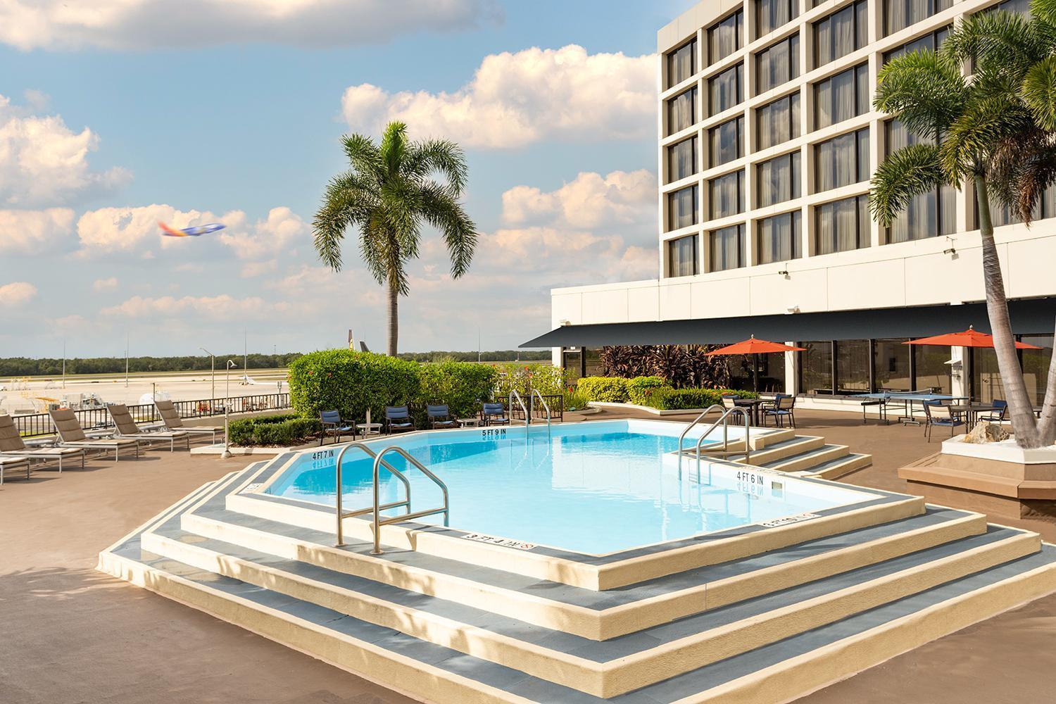 Tampa Airport Marriott photo 2