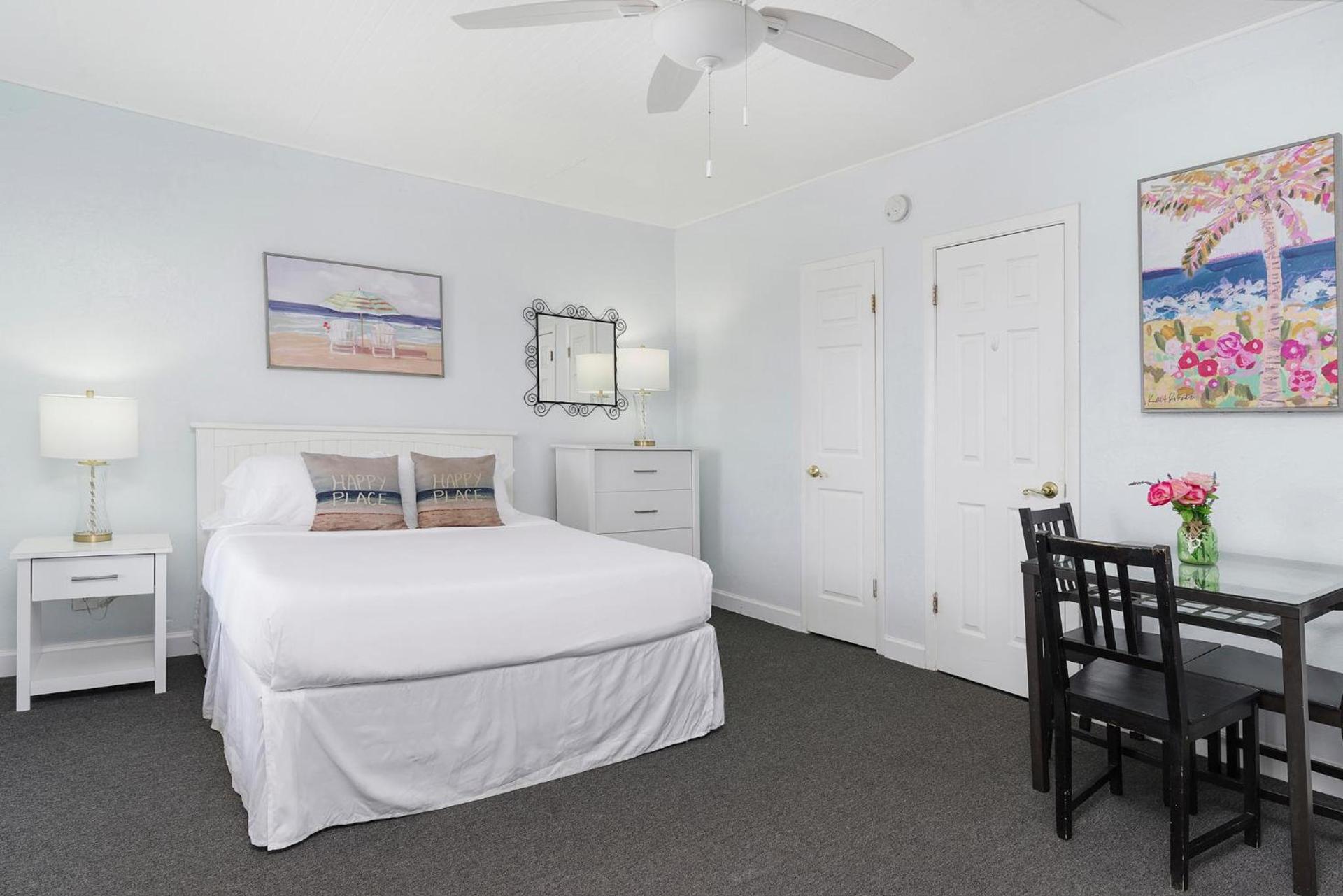Sabal Palms Inn photo 45