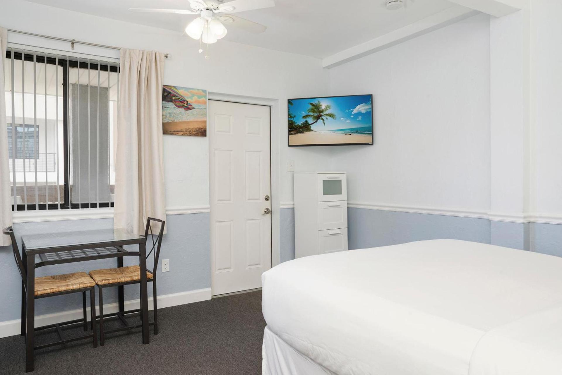 Sabal Palms Inn photo 48