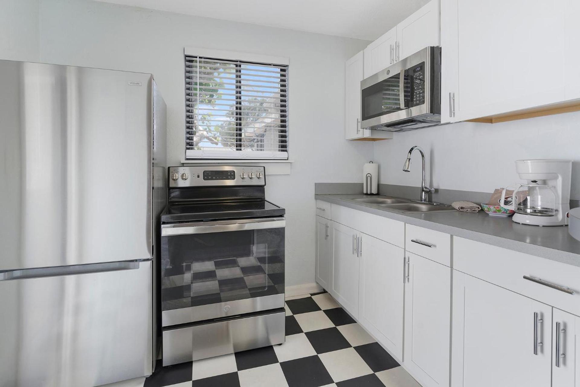 Sabal Palms Inn photo 14