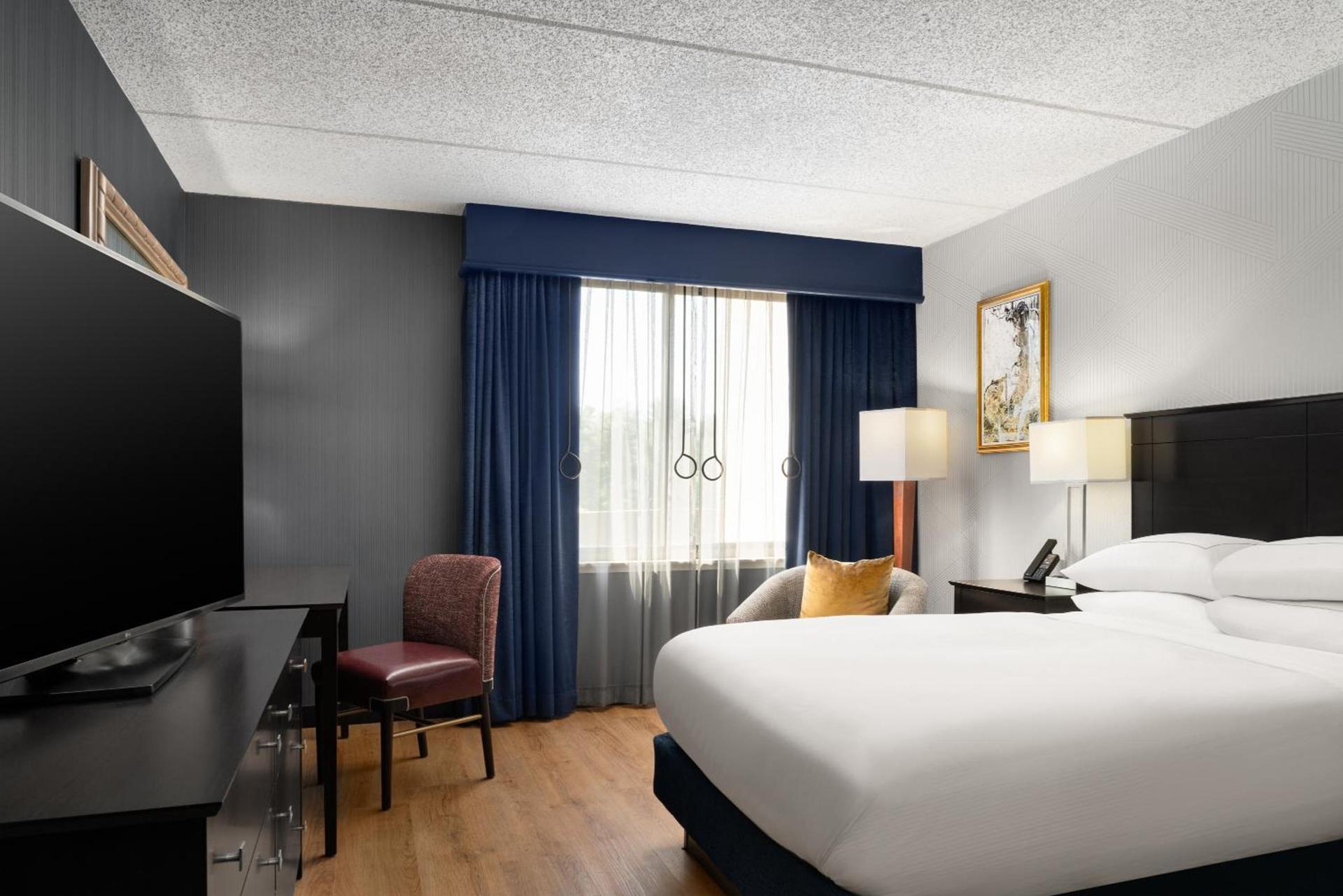 DoubleTree by Hilton Bradley International Airport photo 34