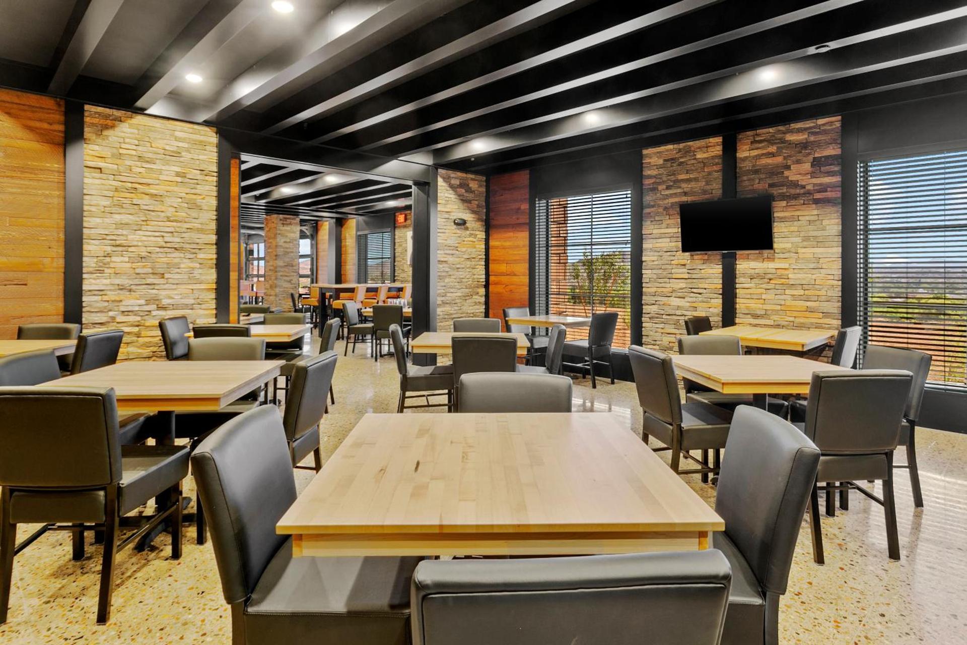 Cobblestone Hotel & Suites - Wickenburg photo 26