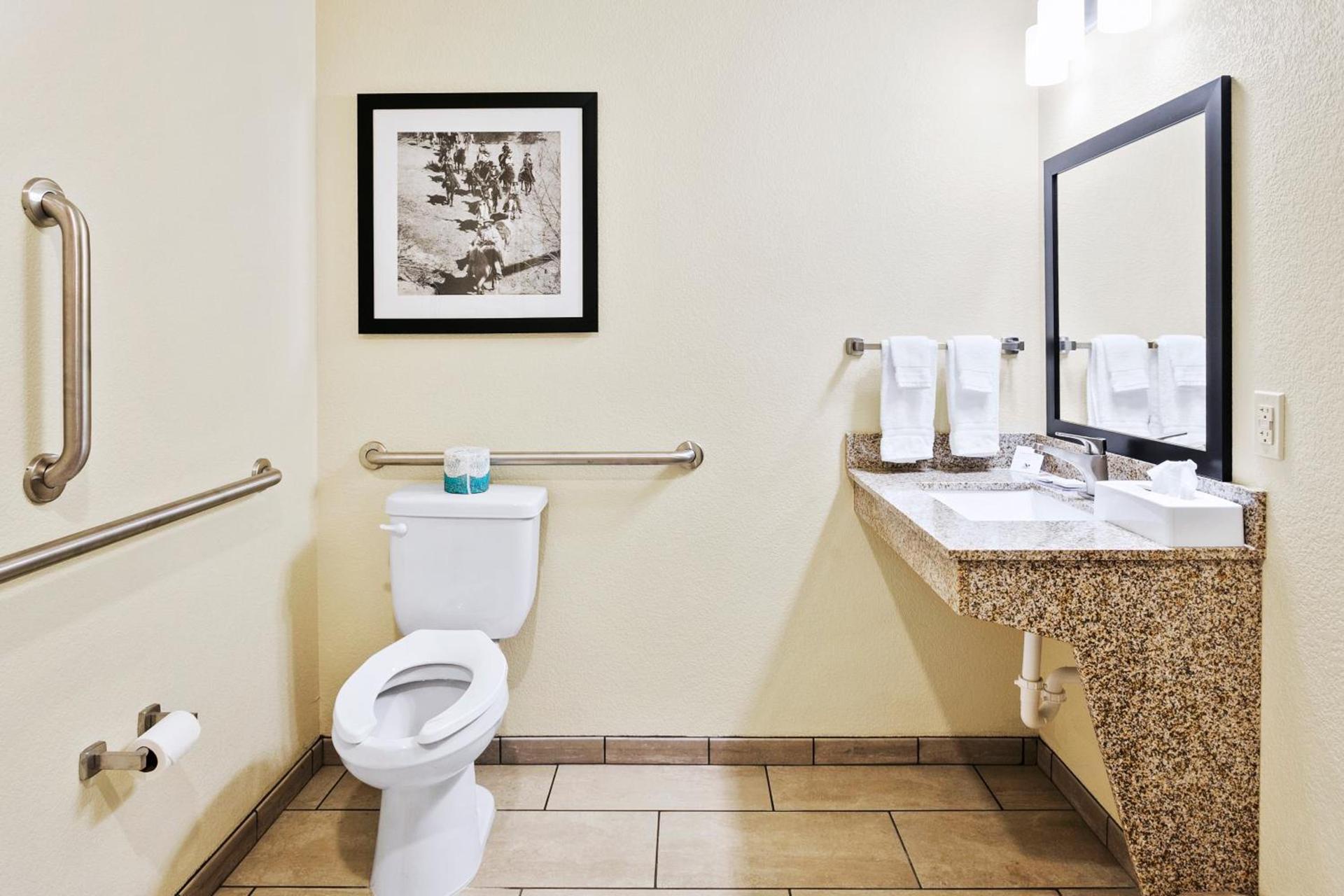 Cobblestone Hotel & Suites - Wickenburg photo 74