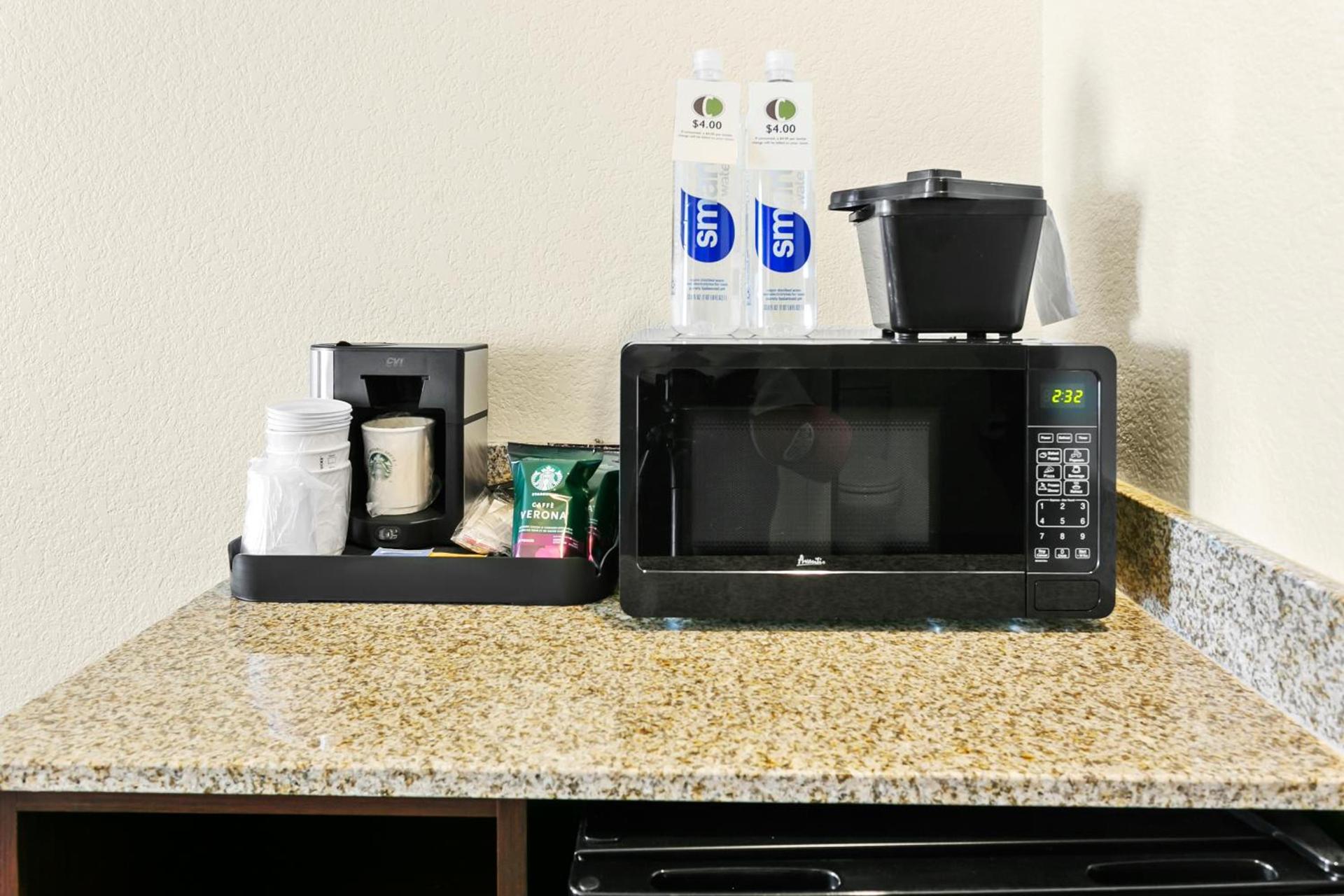 Cobblestone Hotel & Suites - Wickenburg photo 78