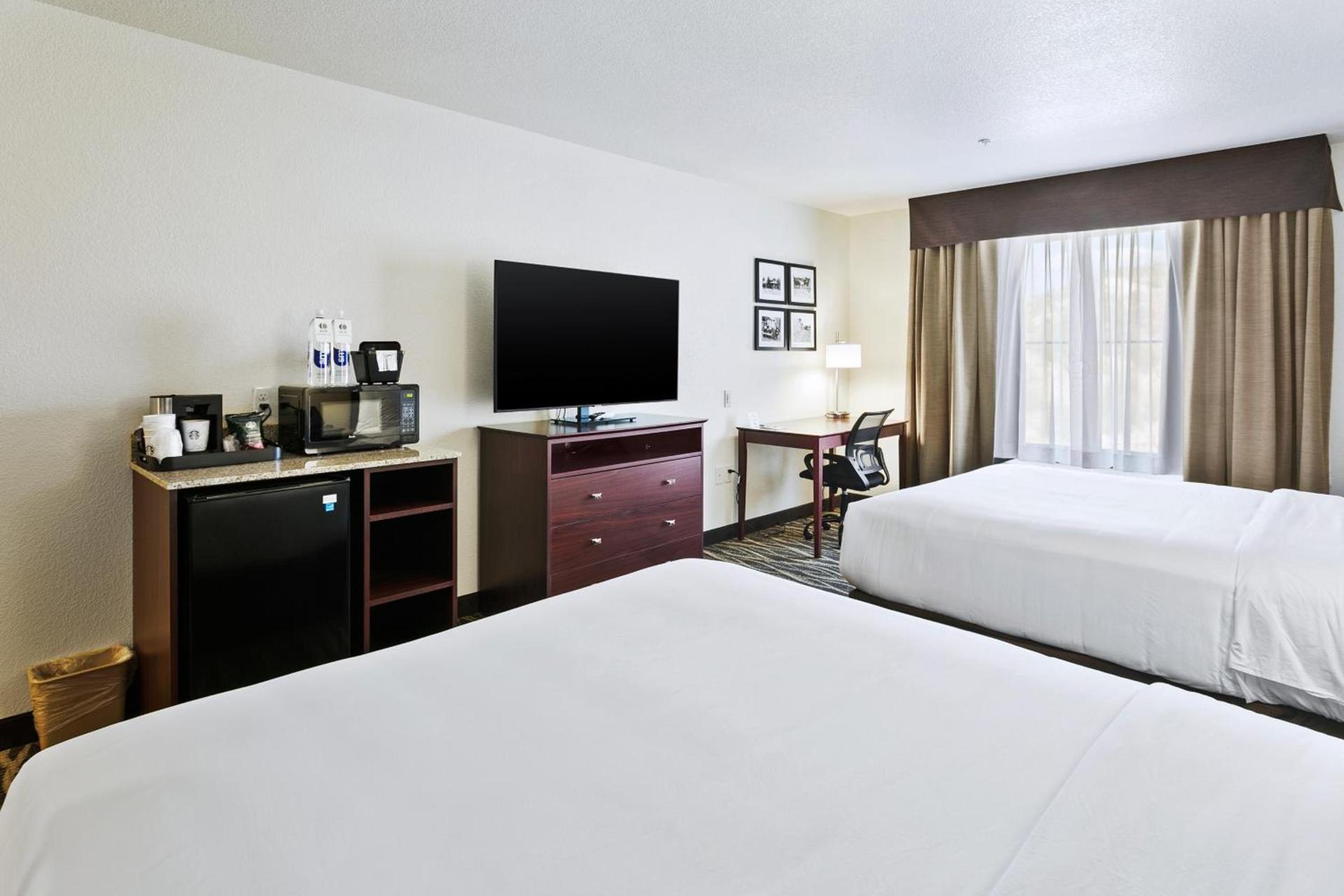 Cobblestone Hotel & Suites - Wickenburg photo 97