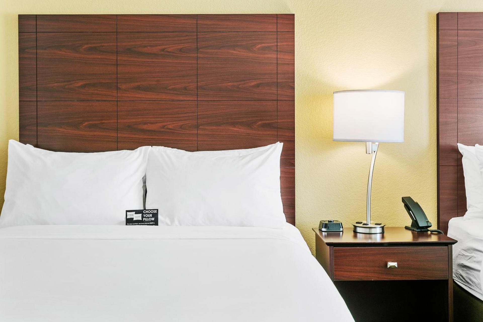 Cobblestone Hotel & Suites - Wickenburg photo 93