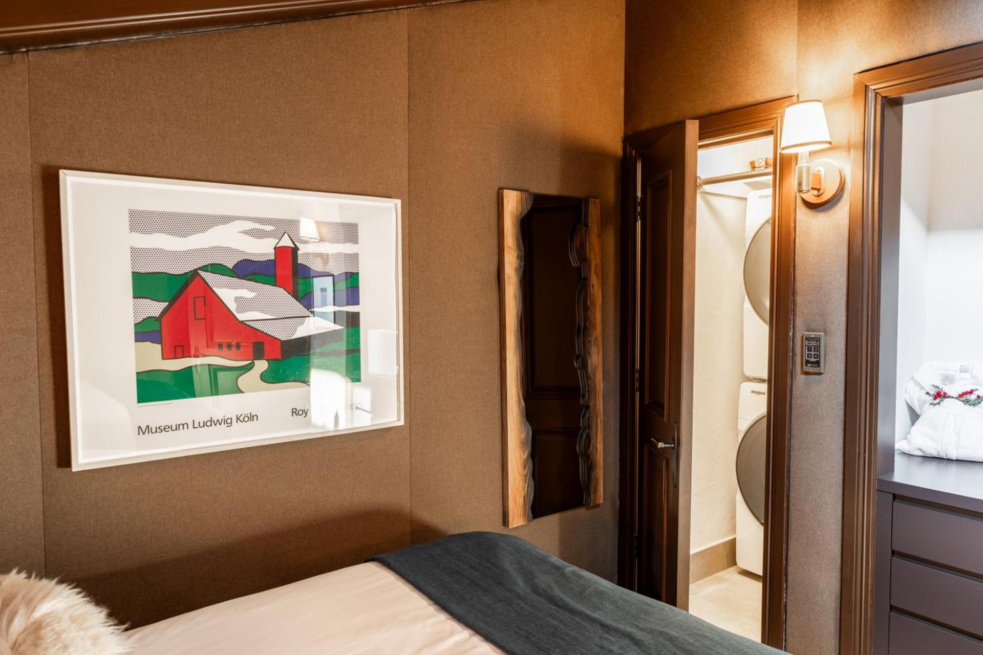 Lodge at Vail Condominiums photo 82