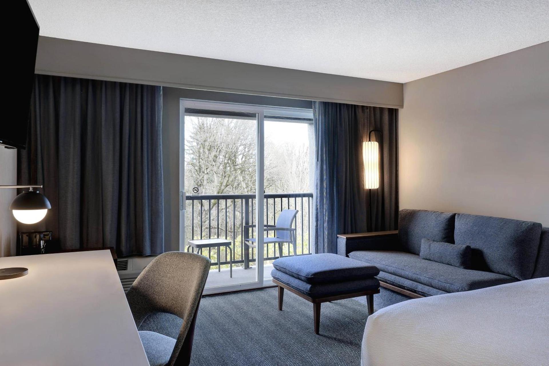 Courtyard by Marriott Portland Southeast/Clackamas photo 17