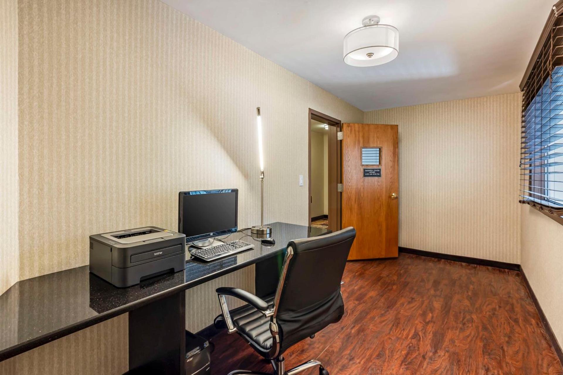 Best Western Monticello photo 7