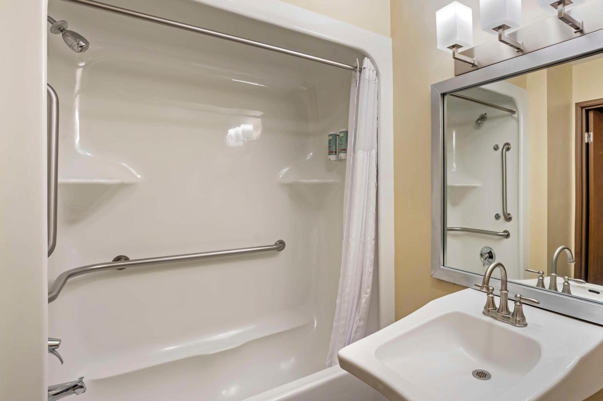 Best Western Monticello photo 27