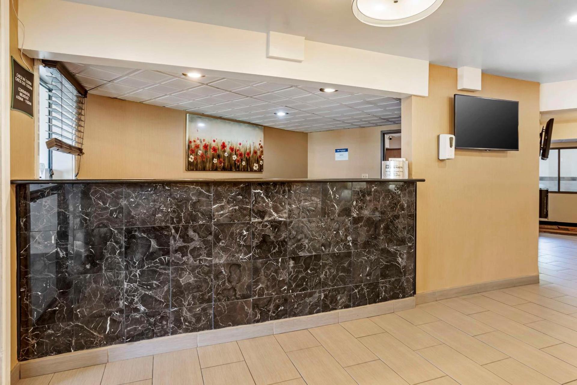 Best Western Monticello photo 32