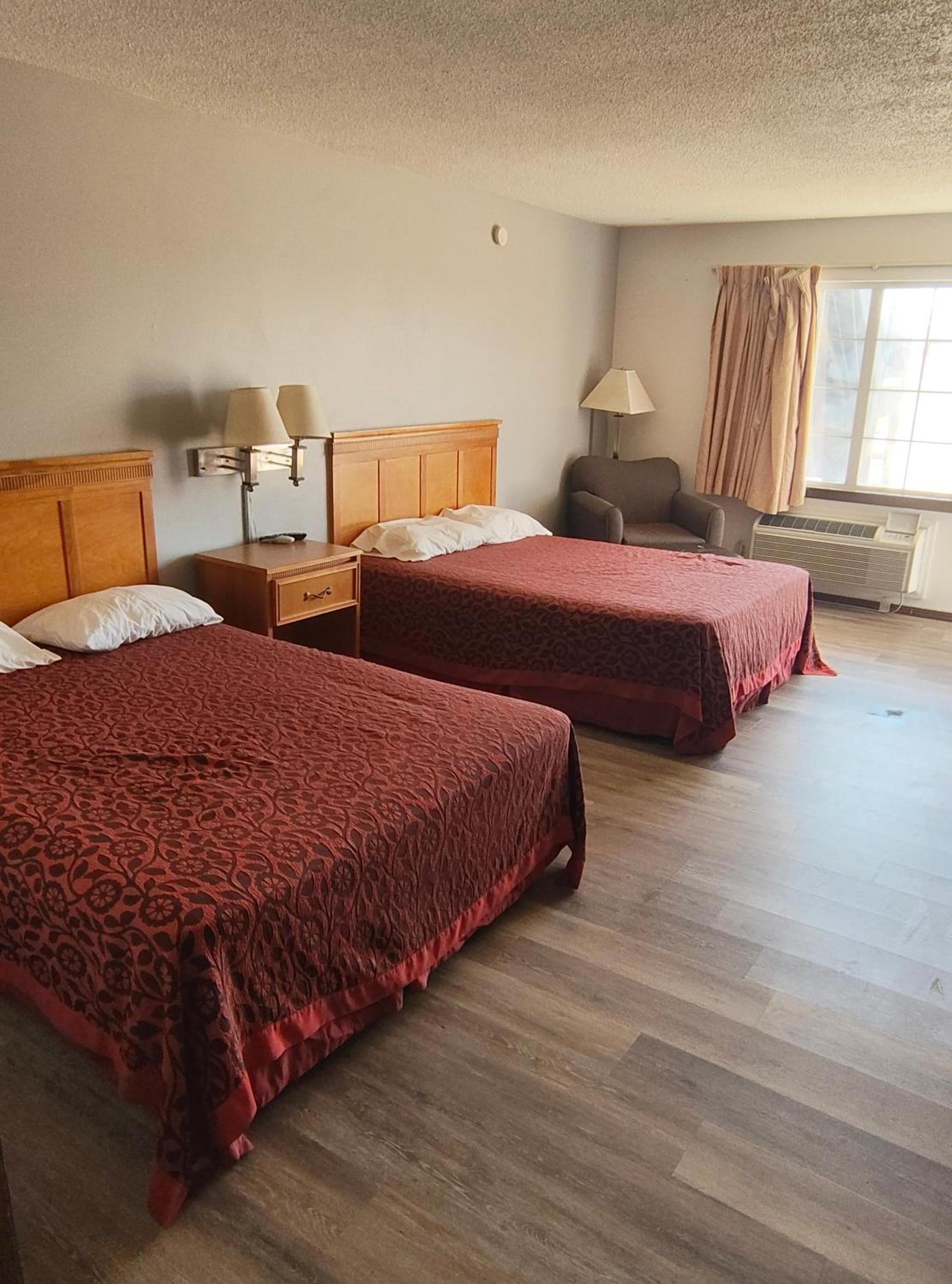 Heritage Inn photo 27