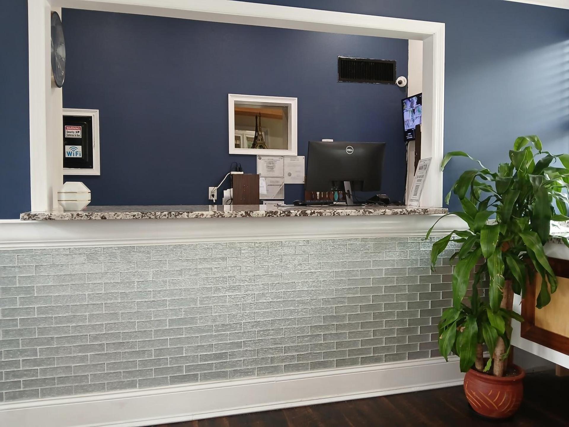 OYO Hotel Tallahassee Downtown photo 17