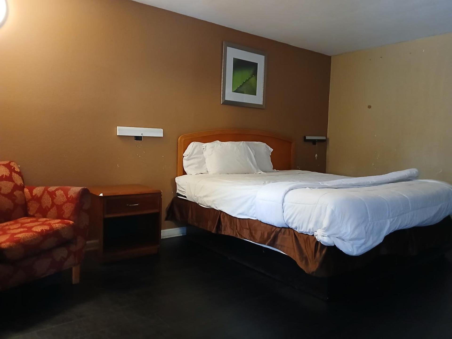 OYO Hotel Tallahassee Downtown photo 25