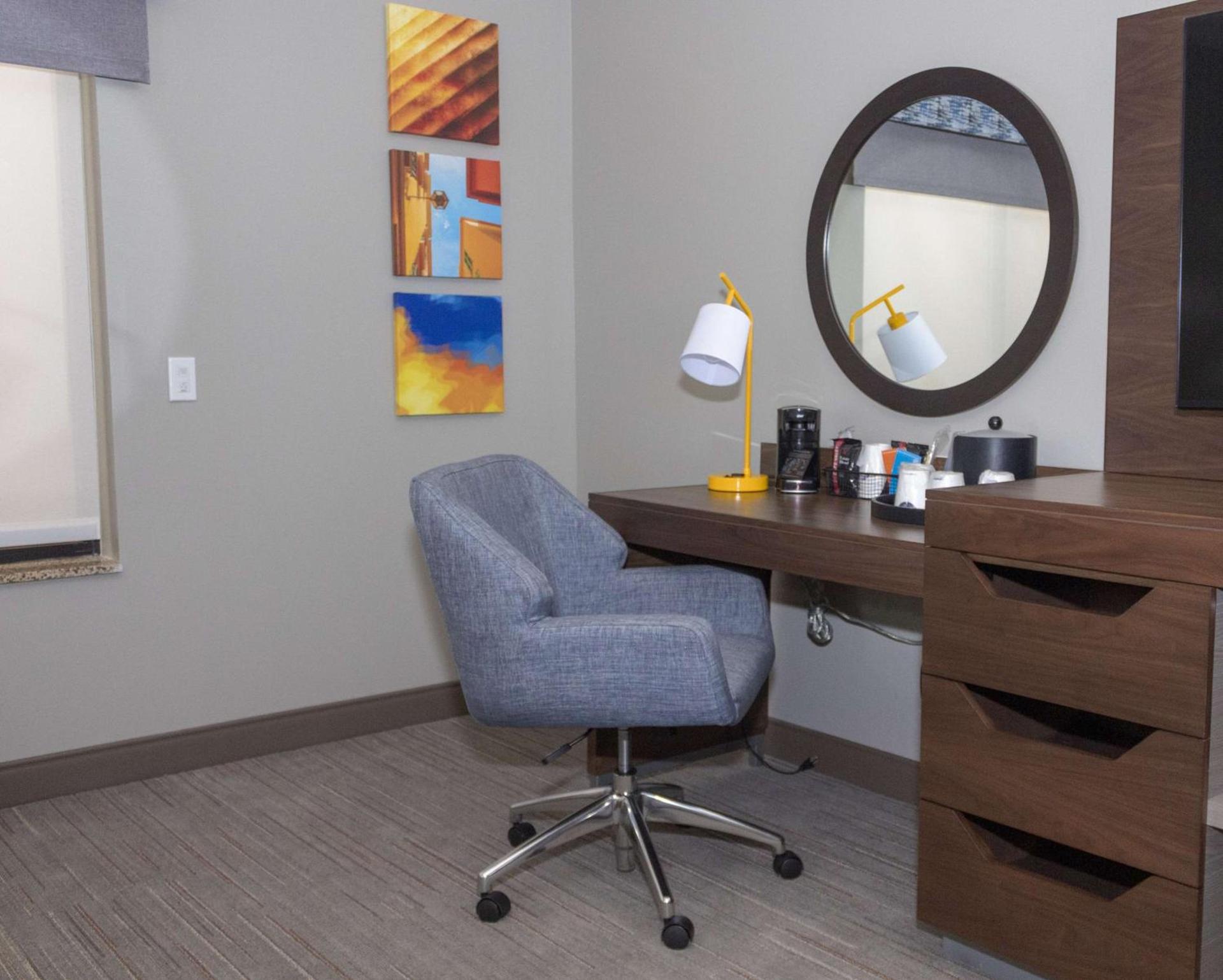 Hampton Inn & Suites Riverton photo 27