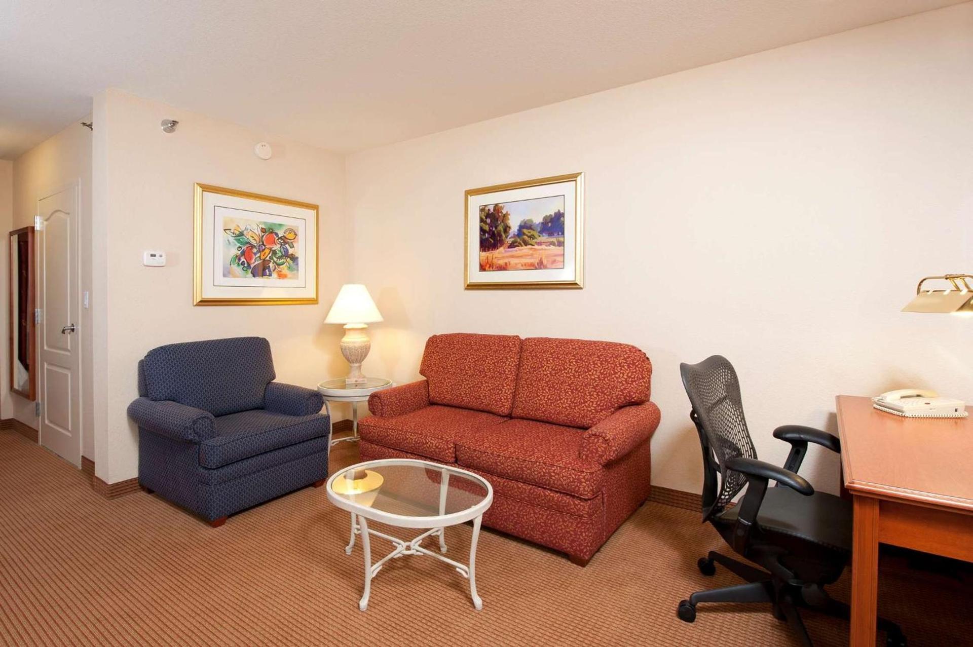 Hilton Garden Inn Grand Forks-Und photo 29