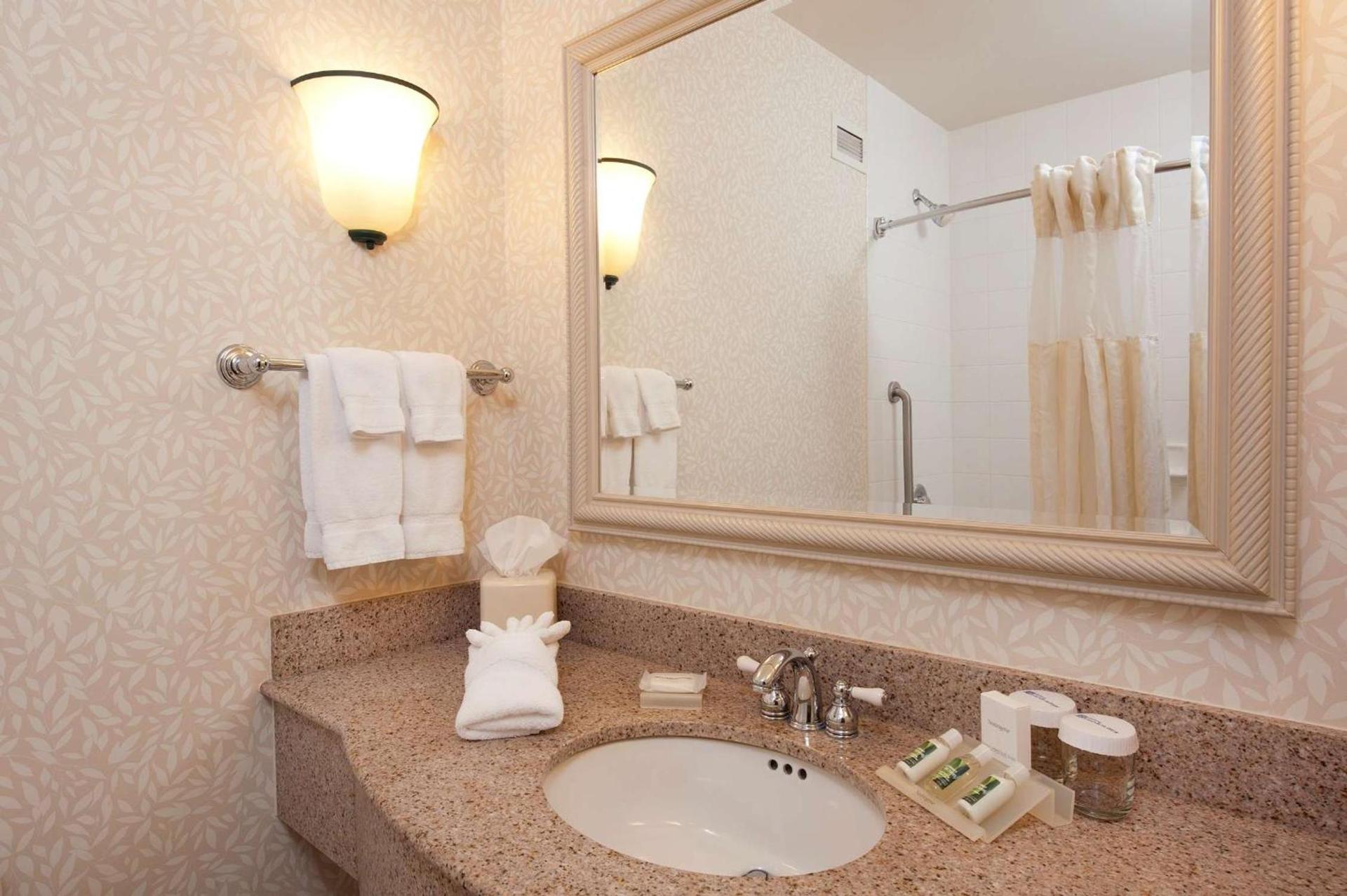 Hilton Garden Inn Grand Forks-Und photo 30