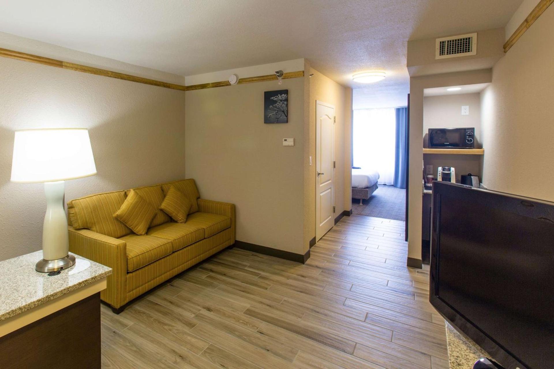 Hilton Garden Inn Grand Forks-Und photo 40