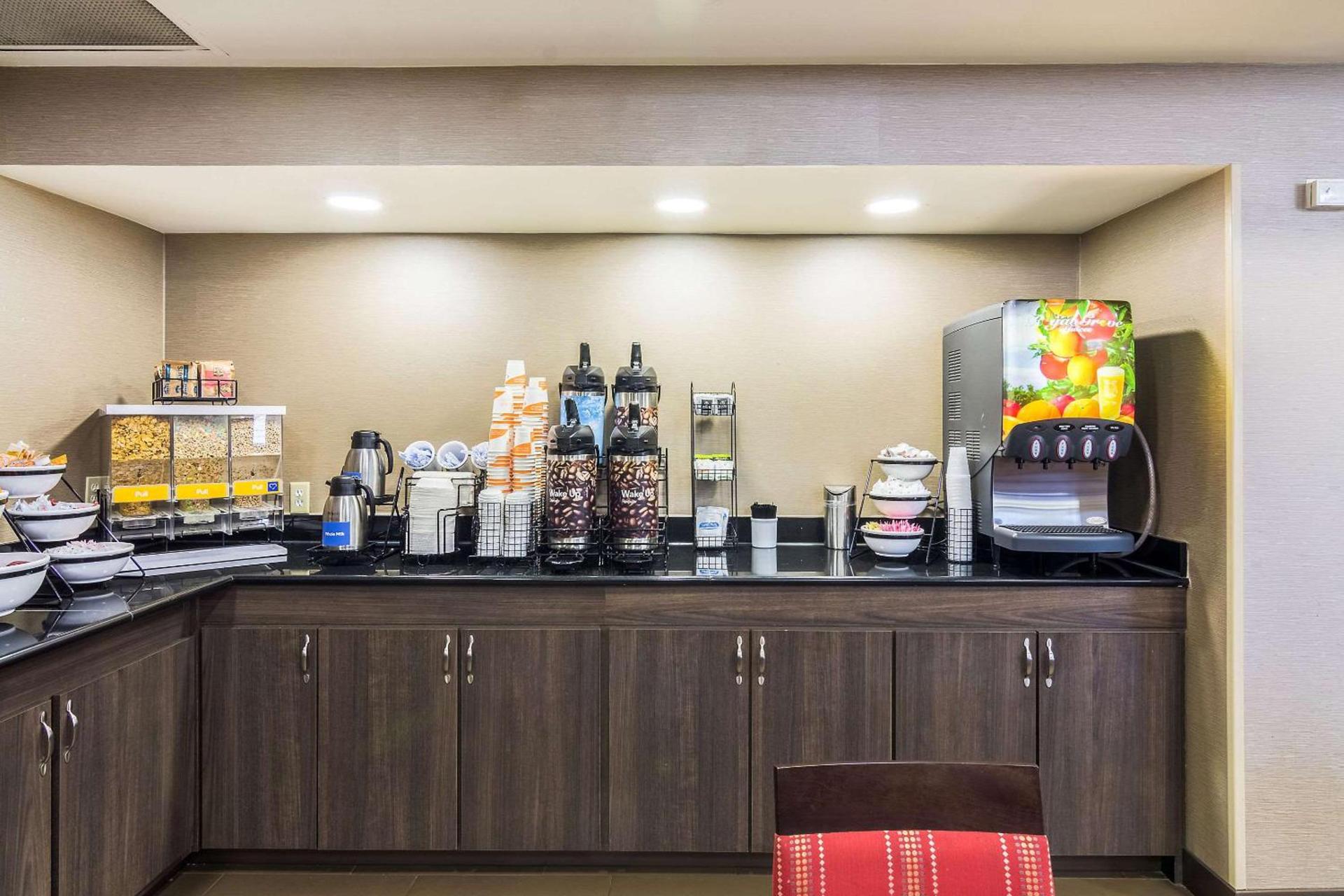Comfort Inn Pensacola - University Area photo 22