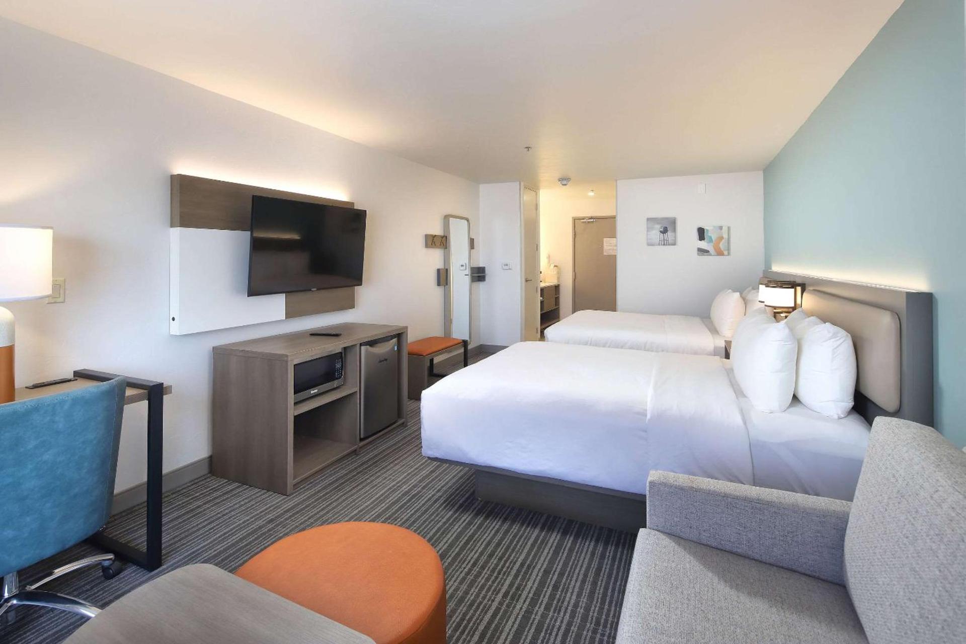 Comfort Suites at Tucson Mall photo 8