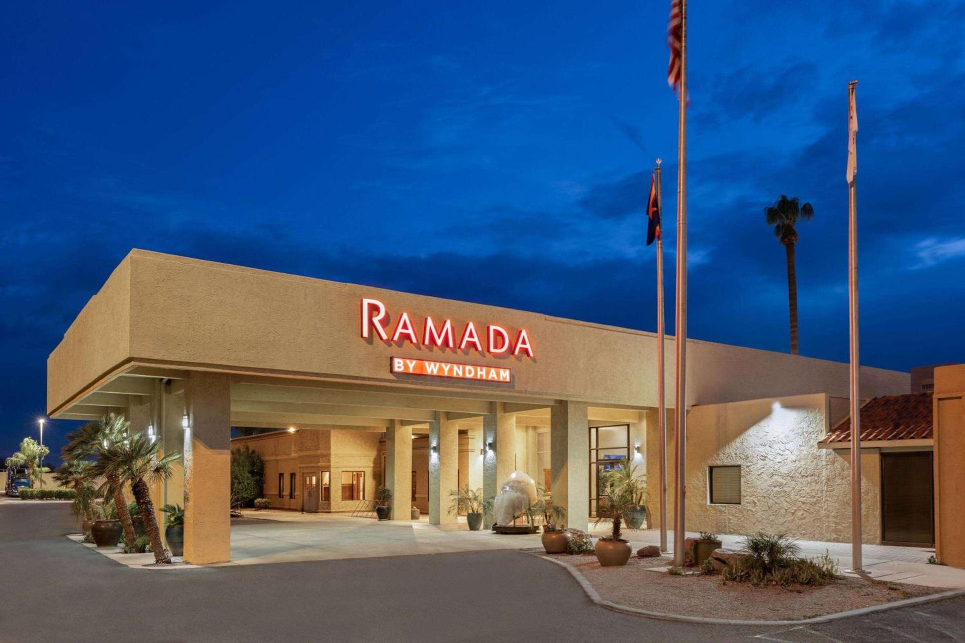 Ramada by Wyndham Tucson photo 3