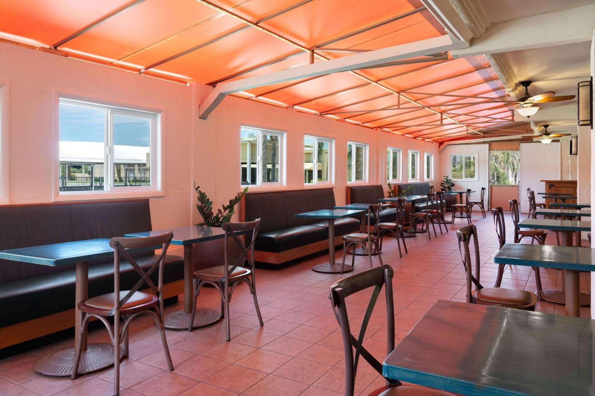 Ramada by Wyndham Tucson photo 41