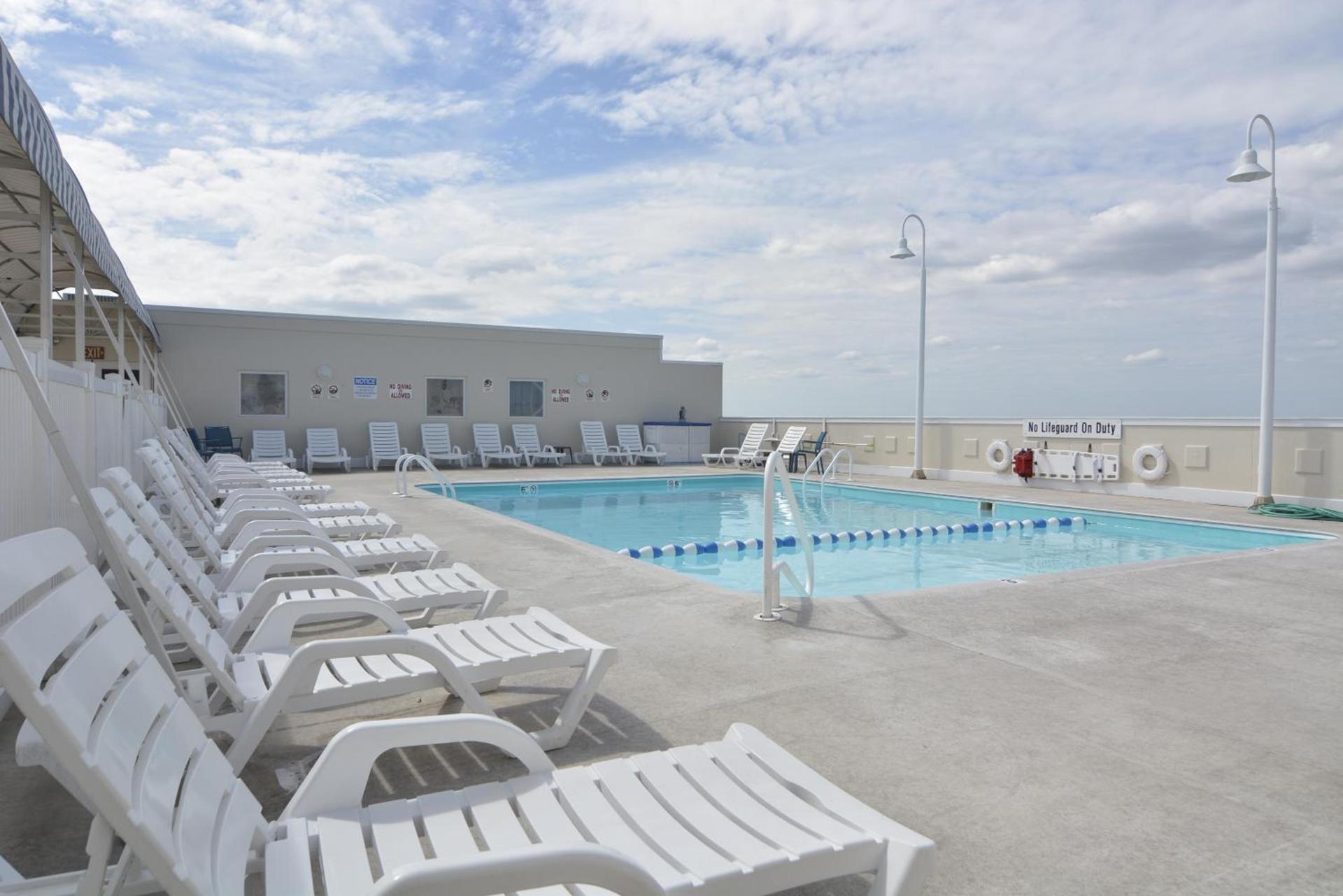 Biscayne Suites photo 5