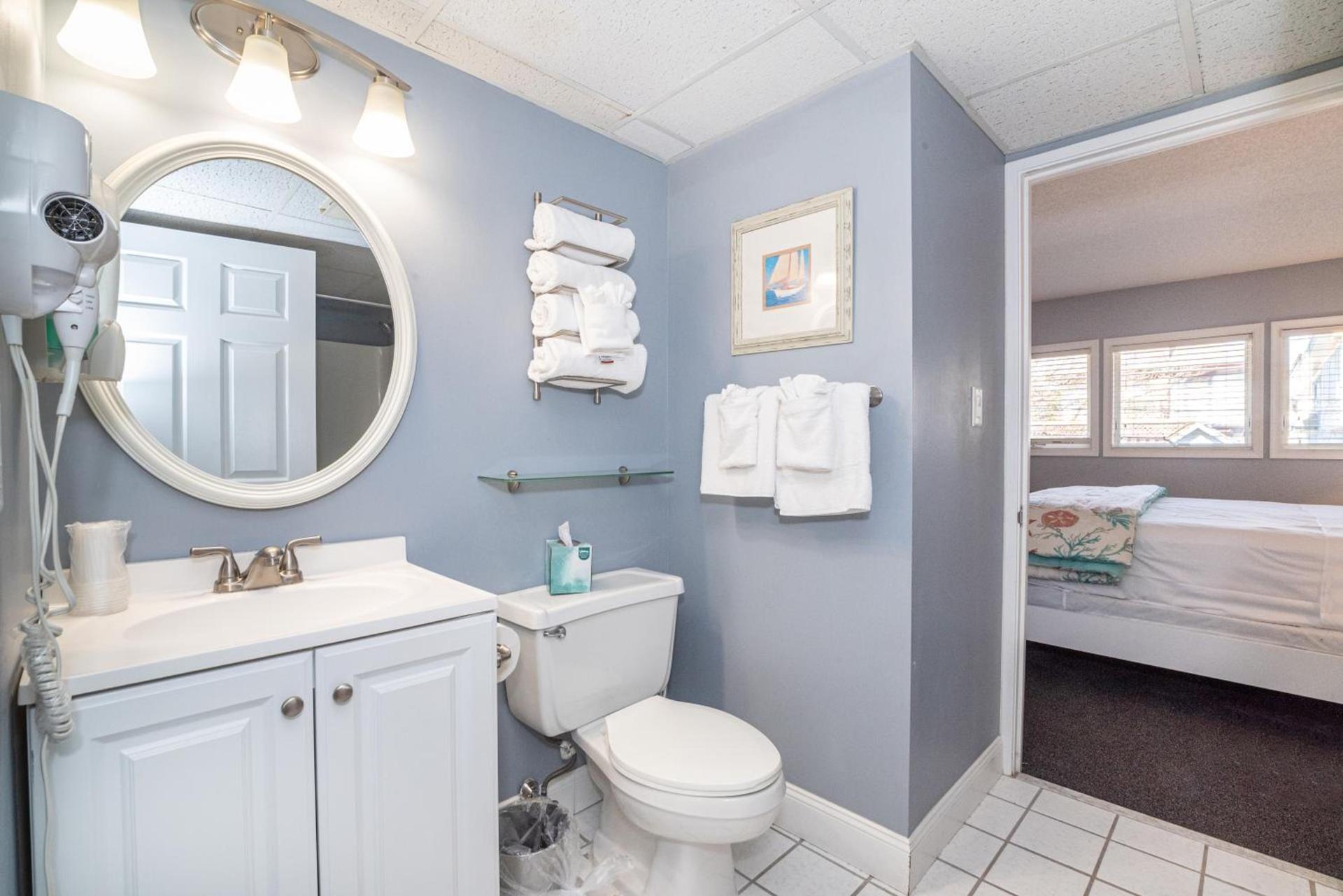 Biscayne Suites photo 25