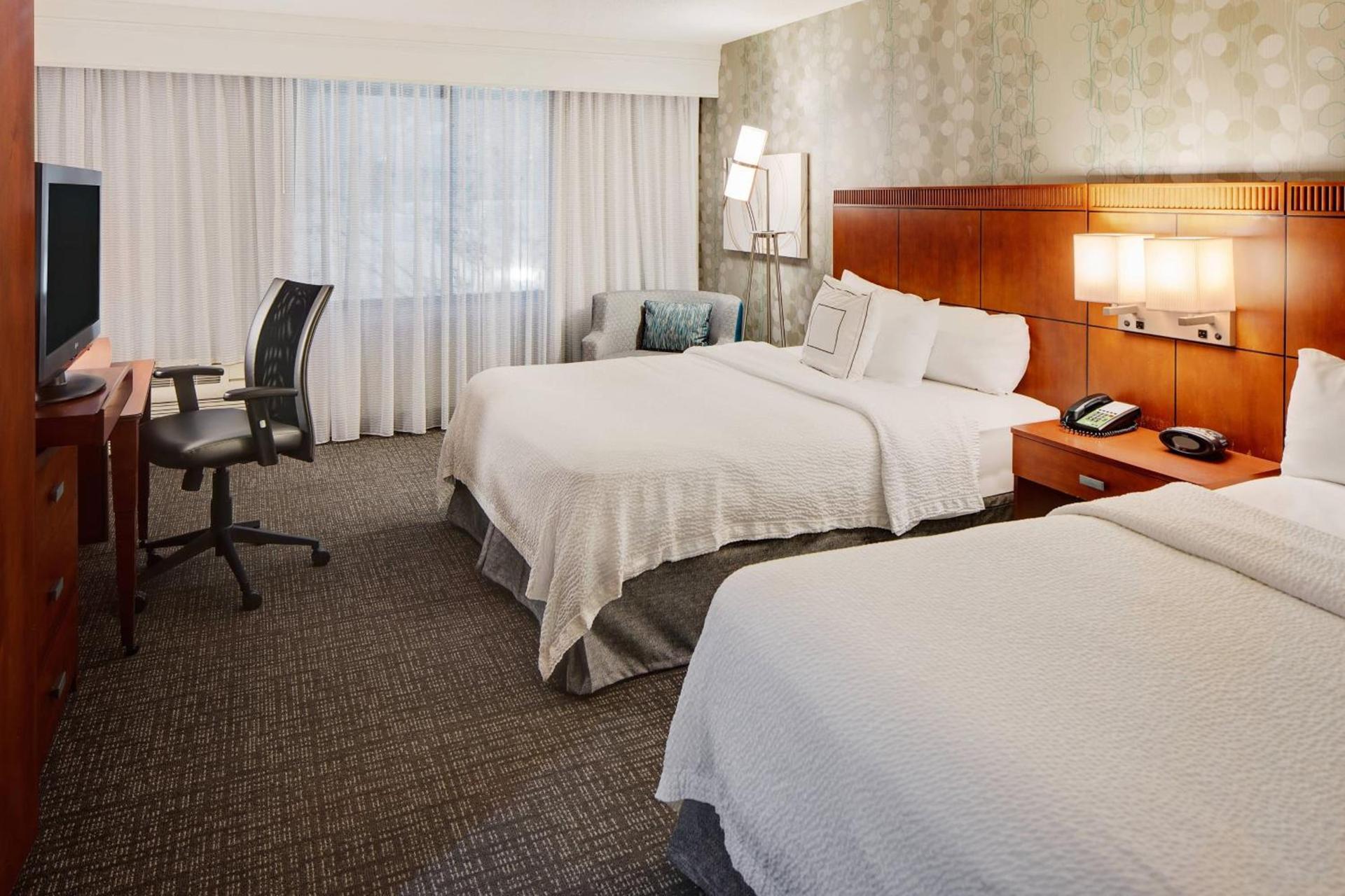 Courtyard by Marriott Pittsburgh West Homestead Waterfront photo 3