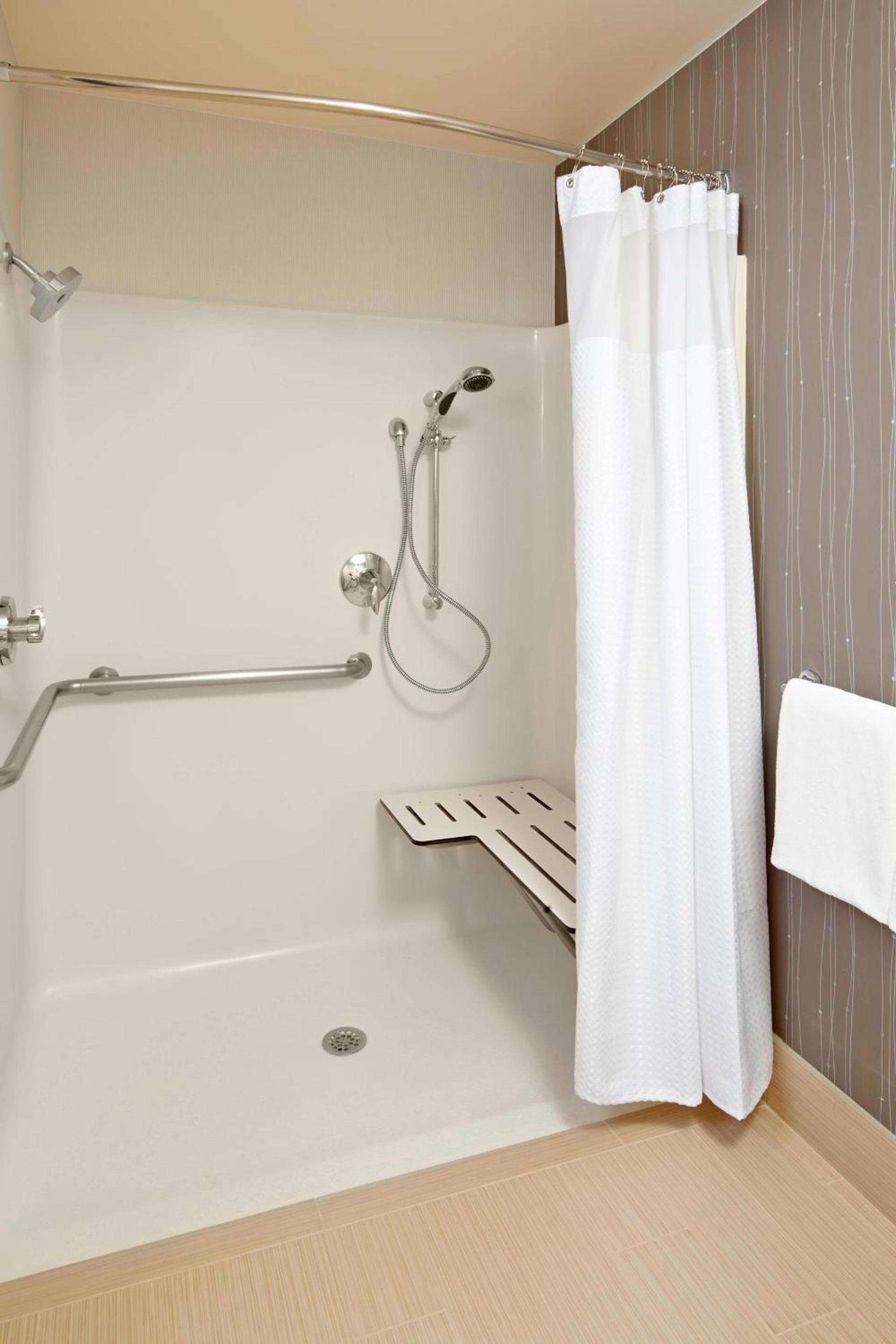Courtyard by Marriott State College photo 29