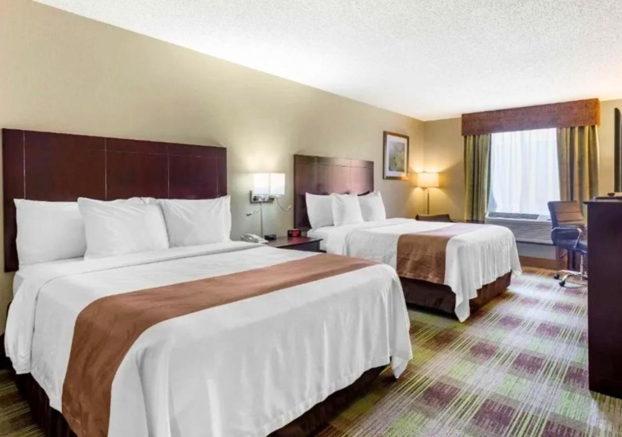 Quality Inn St Robert - Ft Leonard Wood photo 31