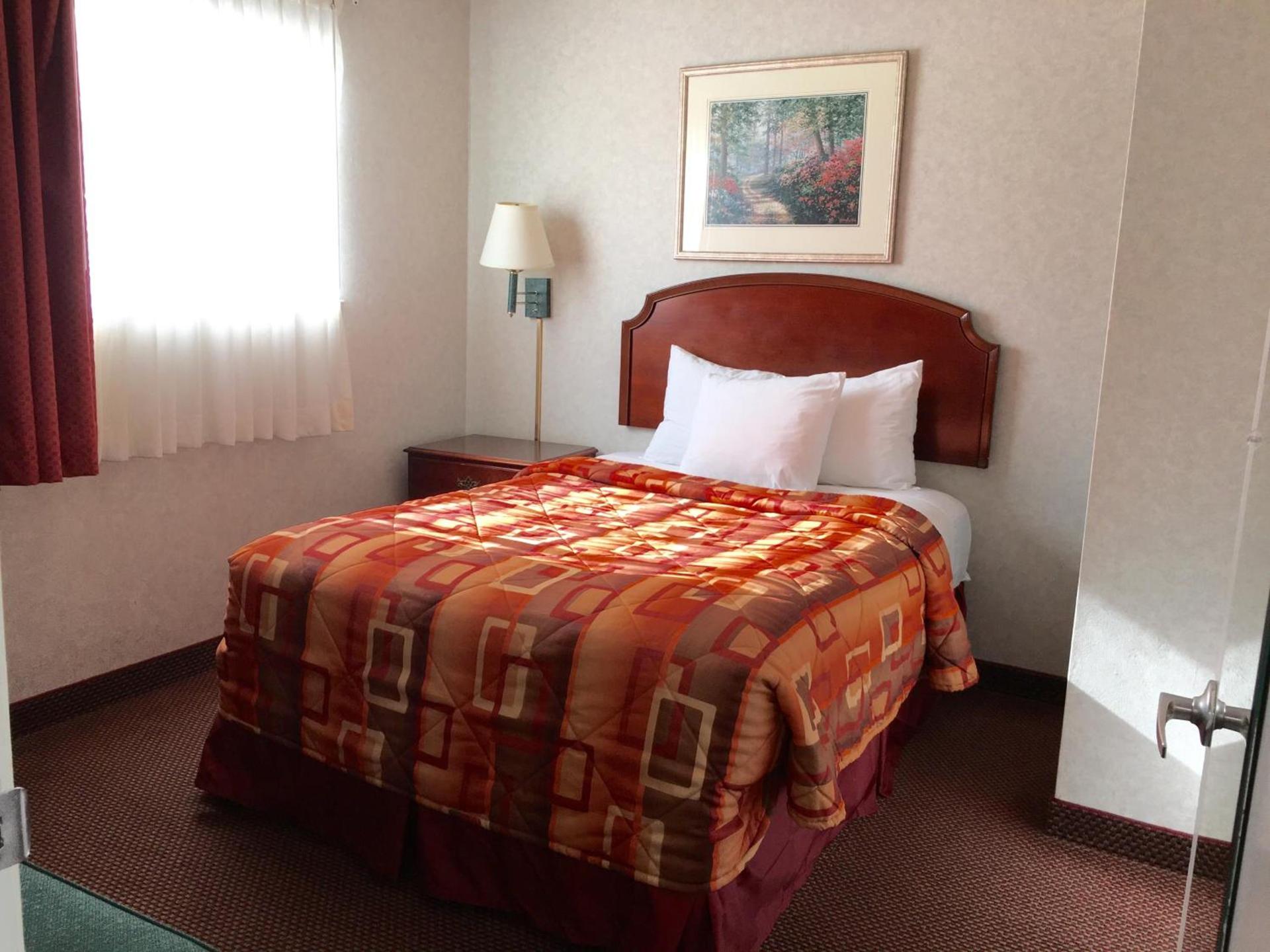 Pelican Inn photo 42