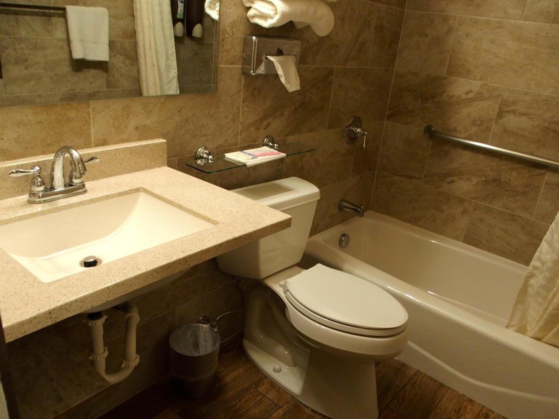 Tyrolean Lodge photo 37
