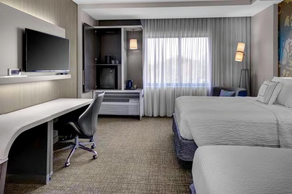 Courtyard by Marriott Carrollton photo 36