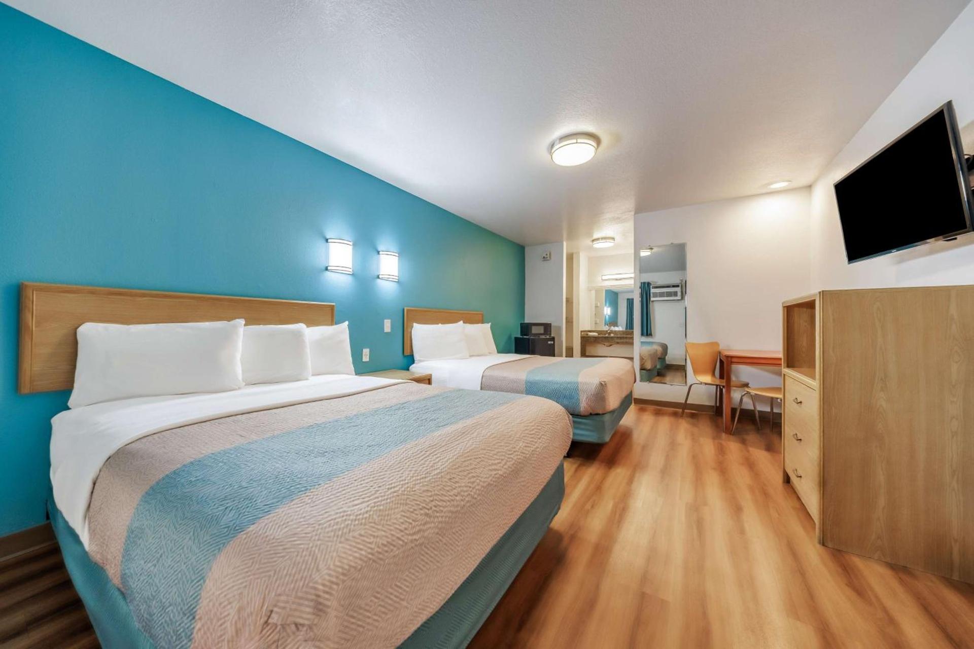 Motel 6-Canby, OR photo 19