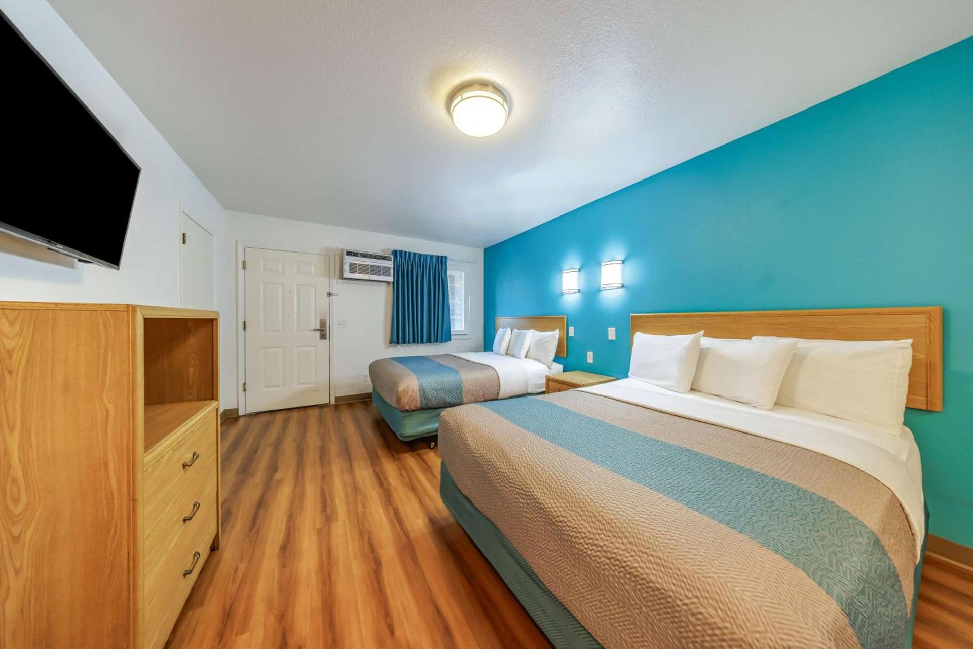 Motel 6-Canby, OR photo 21