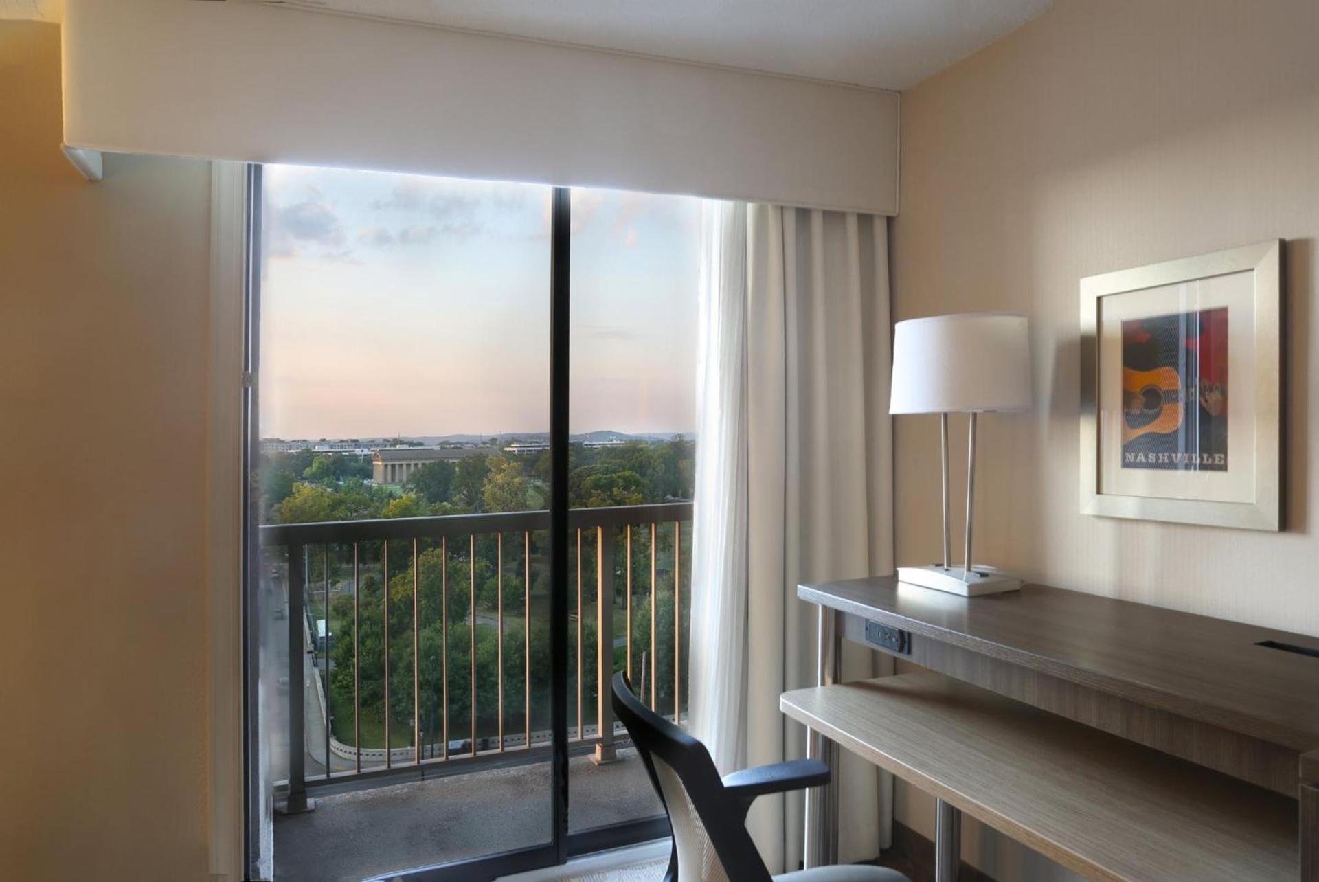 Holiday Inn Nashville - Vanderbilt - Dwtn by IHG photo 65