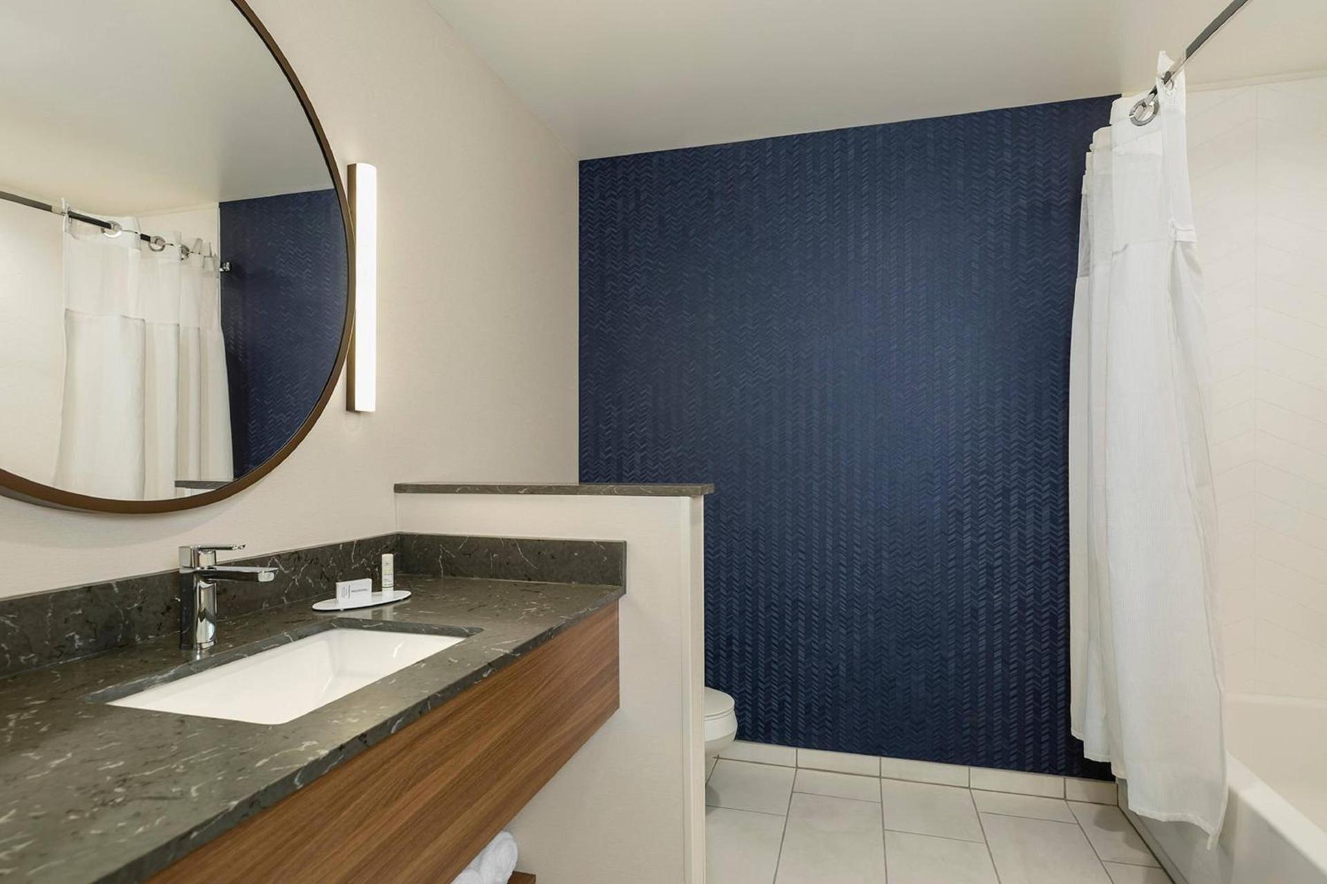 Fairfield Inn & Suites by Marriott Des Moines Downtown photo 11