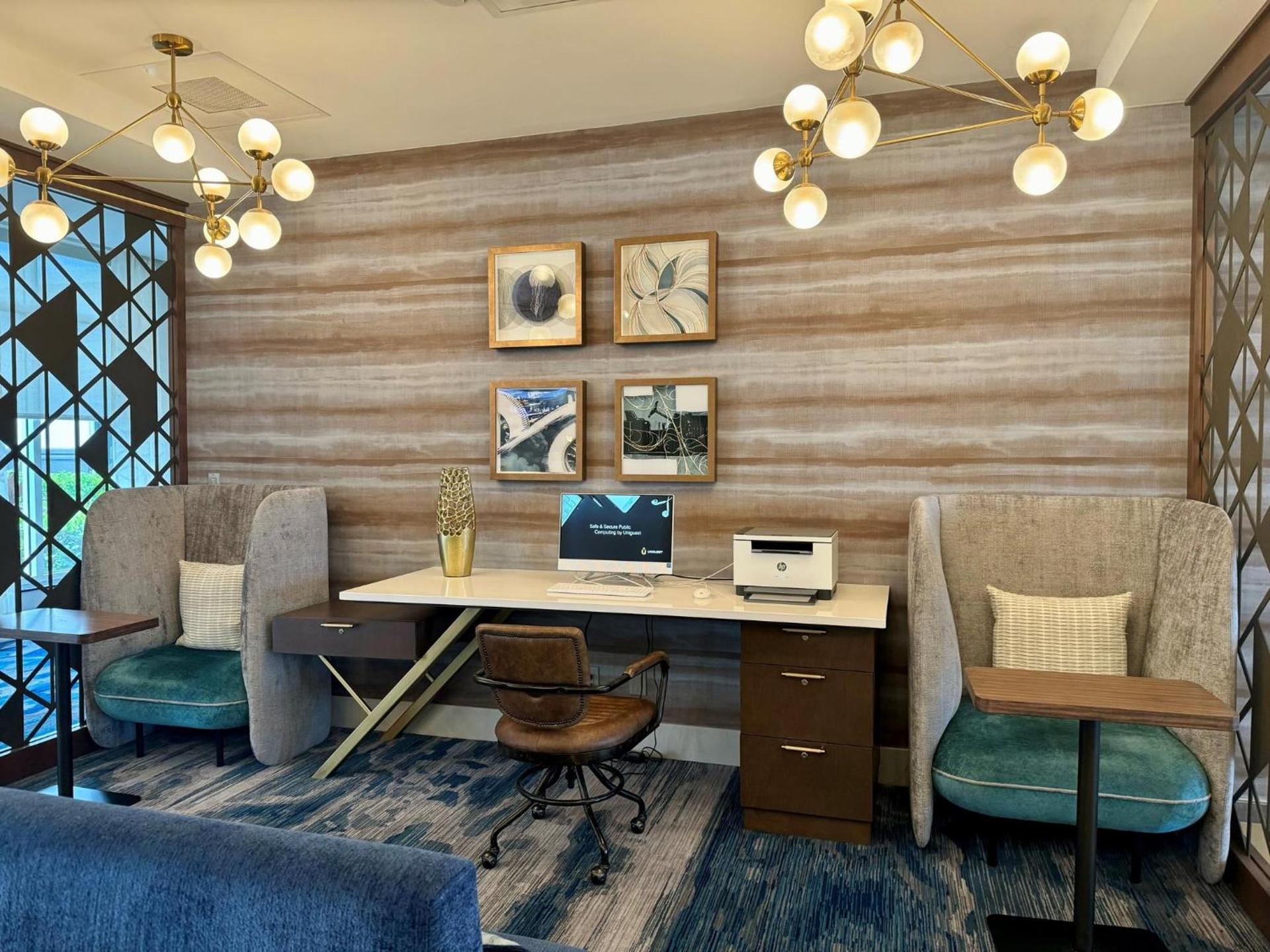 Crowne Plaza Ft Myers Gulf Coast by IHG photo 87