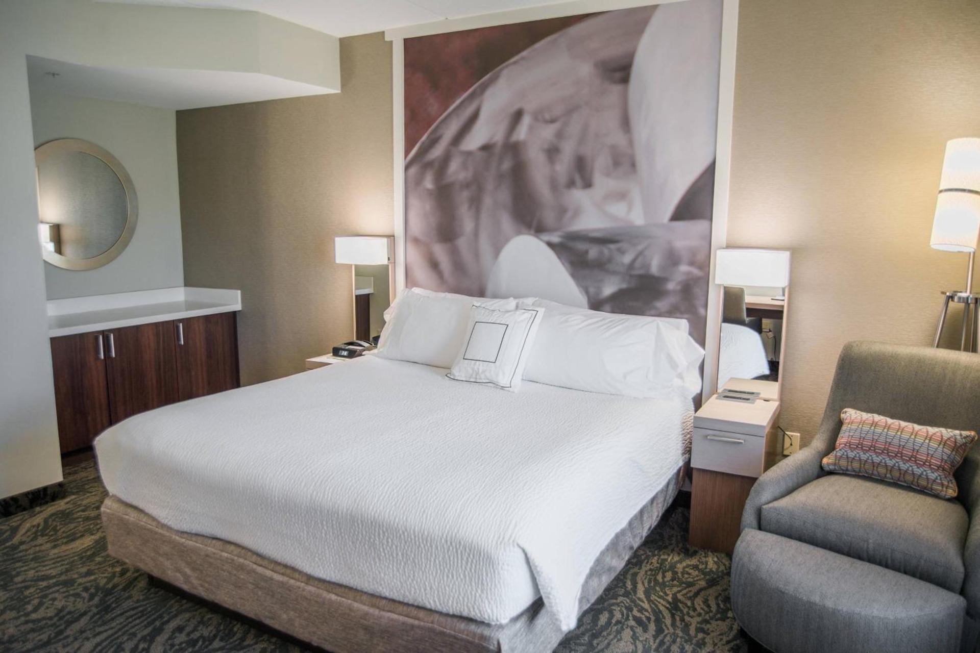 Courtyard by Marriott Hickory photo 23