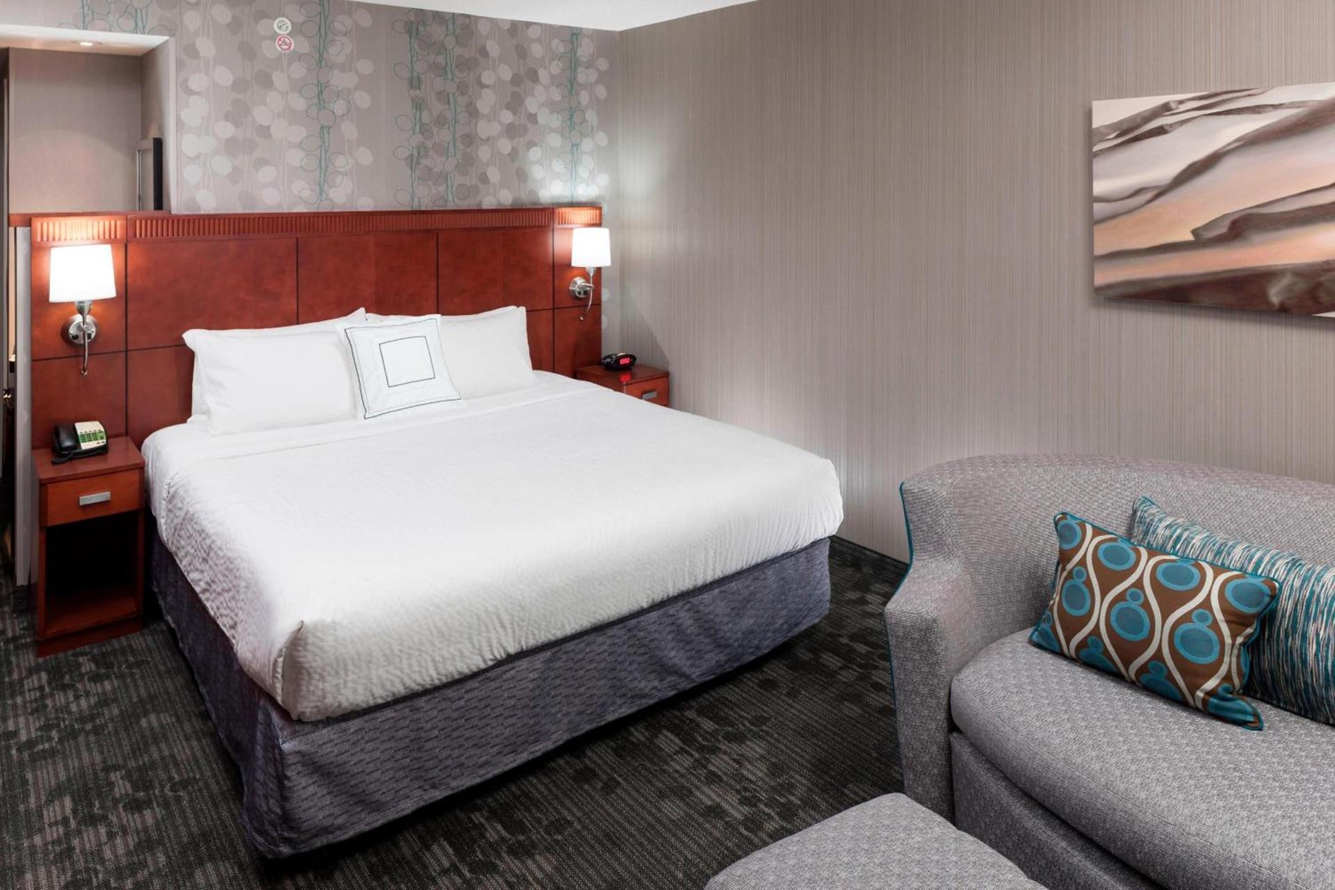 Courtyard by Marriott Suffolk Chesapeake photo 8