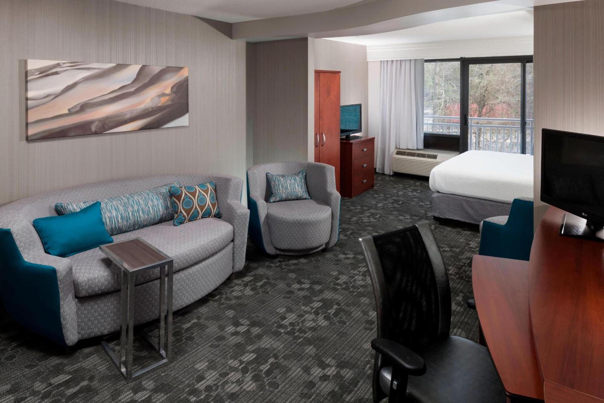 Courtyard by Marriott Suffolk Chesapeake photo 11