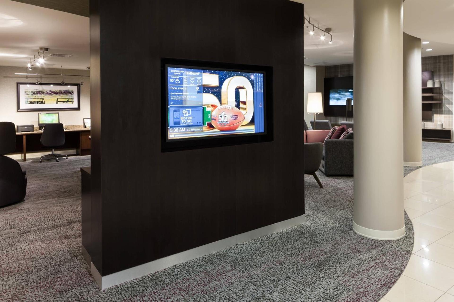 Courtyard by Marriott Miami at Dolphin Mall photo 40